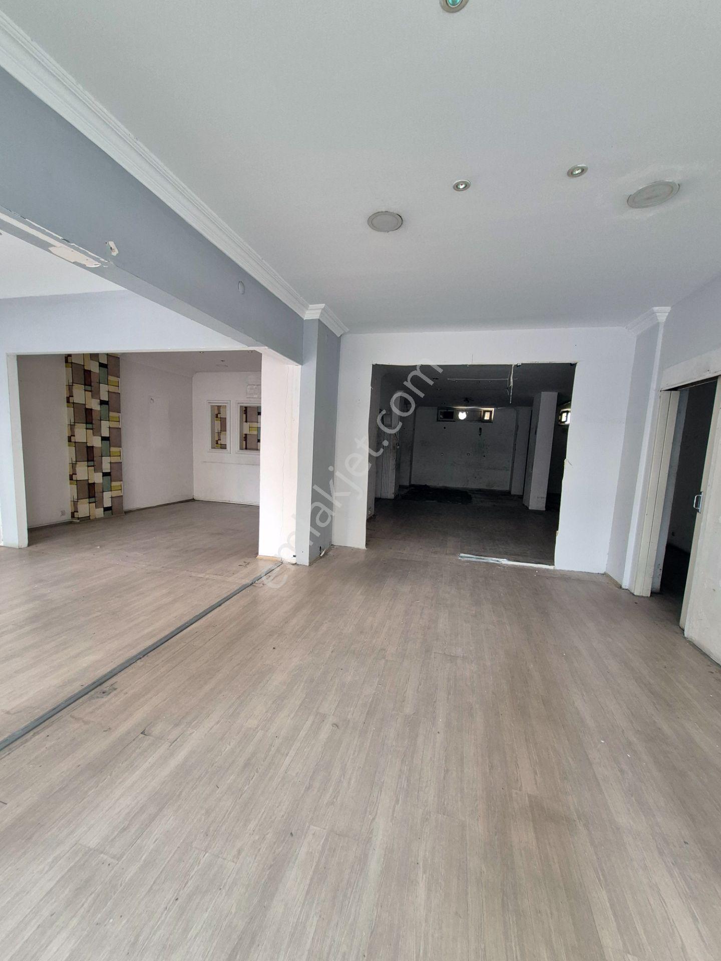 Yıldıztepe Mah.'de Hürriyet Caddesi Üzerinde Kiralık Dükkan - Görsel 9