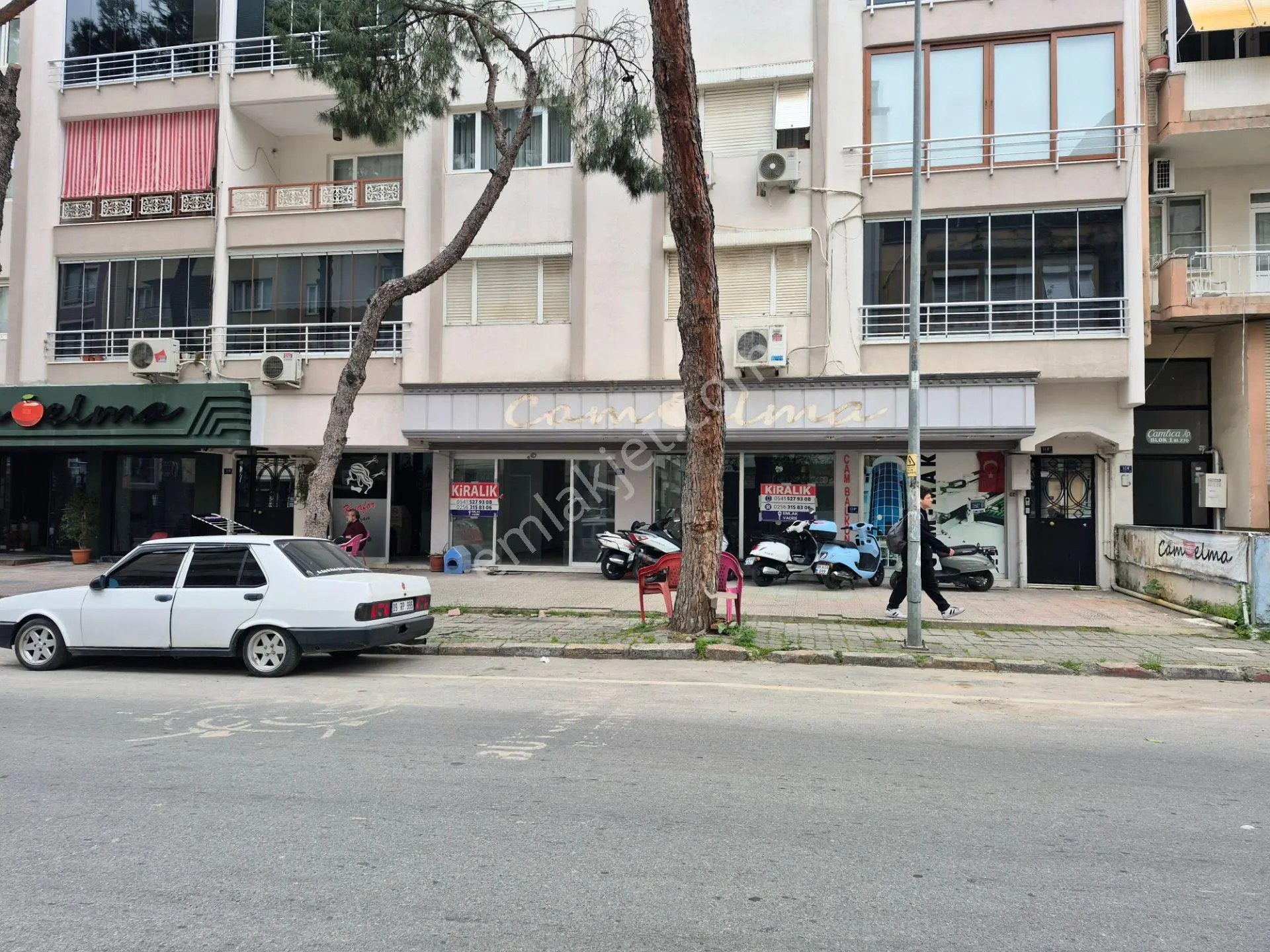 Yıldıztepe Mah.'de Hürriyet Caddesi Üzerinde Kiralık Dükkan