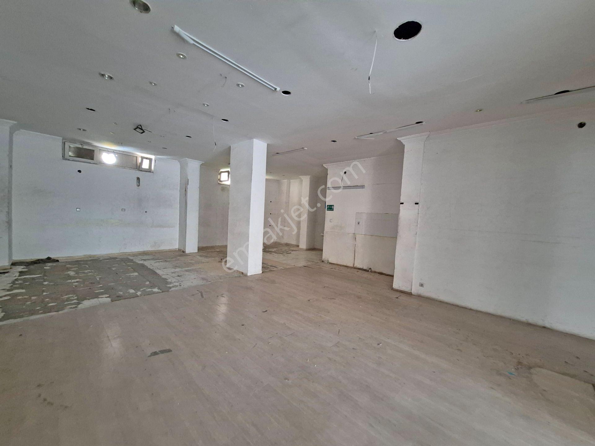Yıldıztepe Mah.'de Hürriyet Caddesi Üzerinde Kiralık Dükkan - Görsel 8