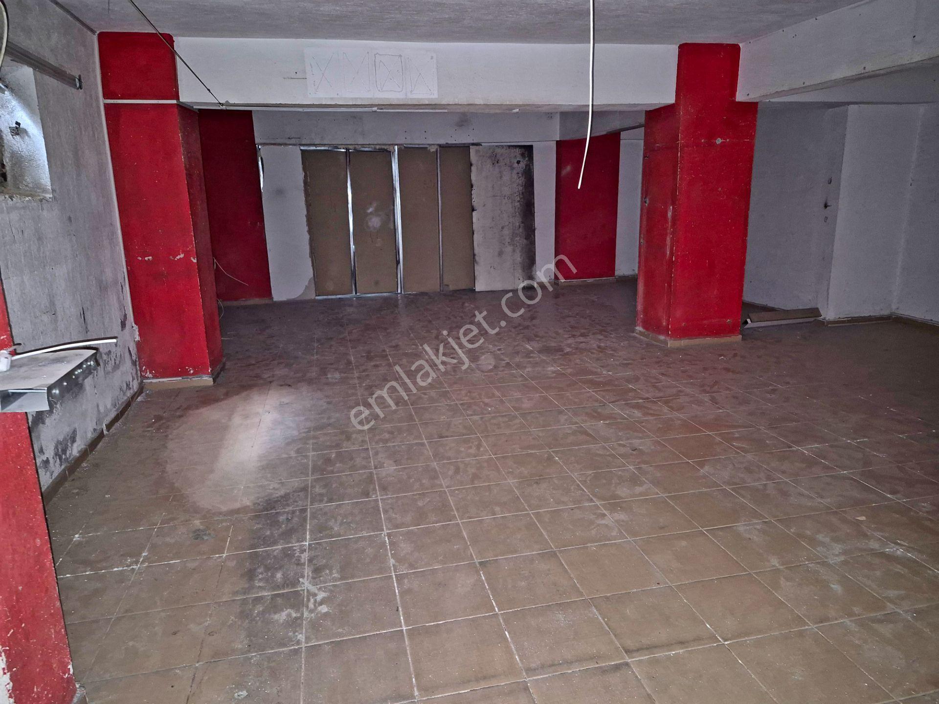 Yıldıztepe Mah.'de Hürriyet Caddesi Üzerinde Kiralık Dükkan - Görsel 15