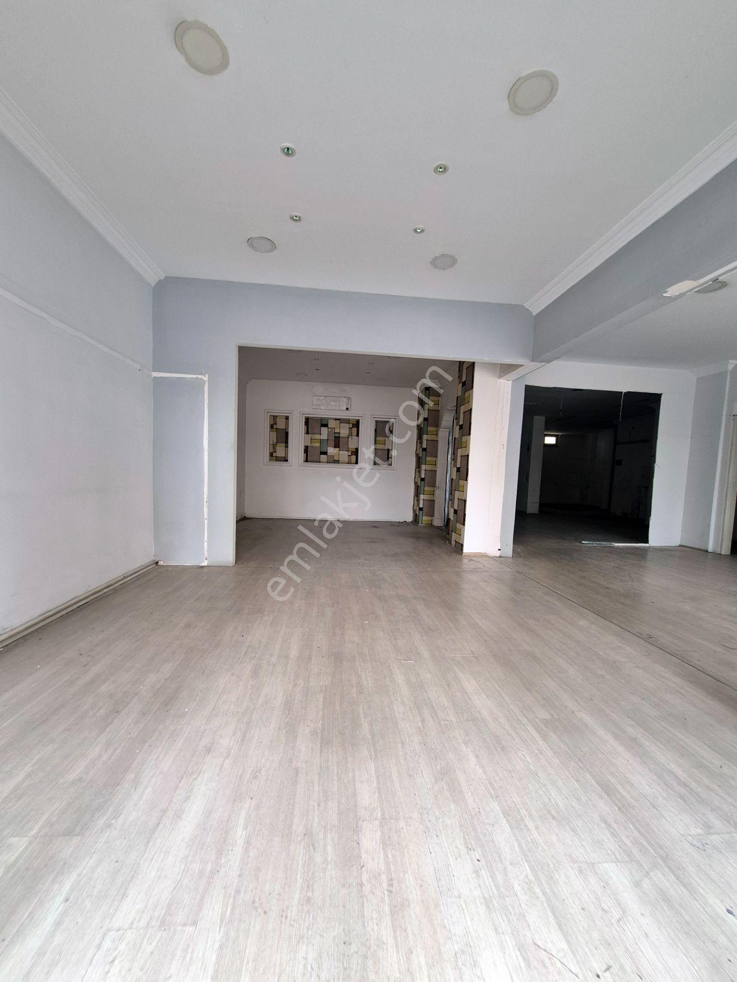 Yıldıztepe Mah.'de Hürriyet Caddesi Üzerinde Kiralık Dükkan - Görsel 7