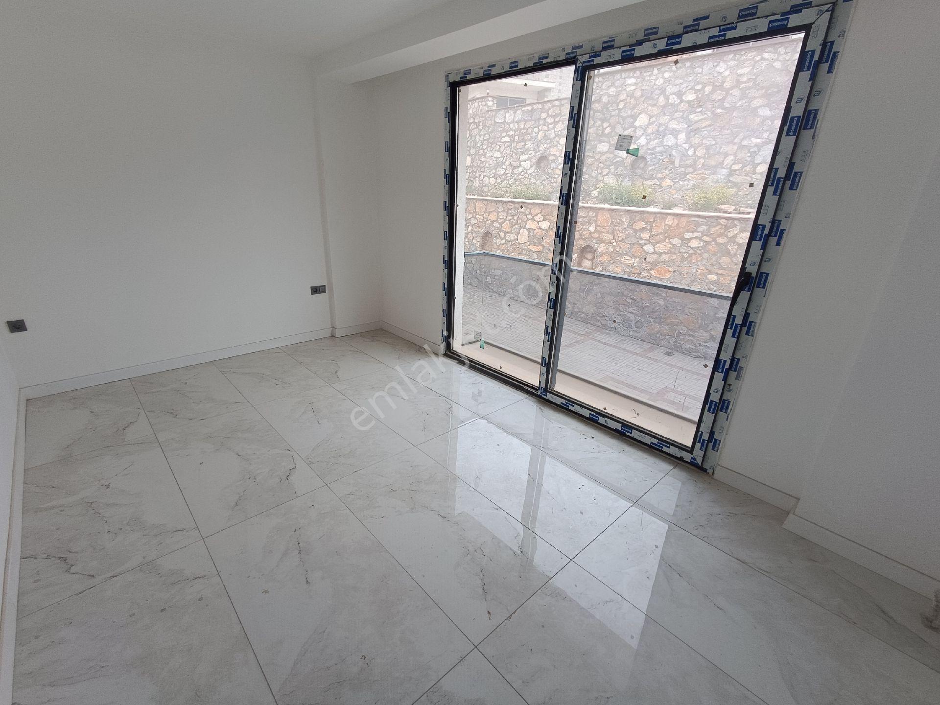 Didim Akbük'te 1+1 Deniz Manzaralı Sıfır Daire - Görsel 9