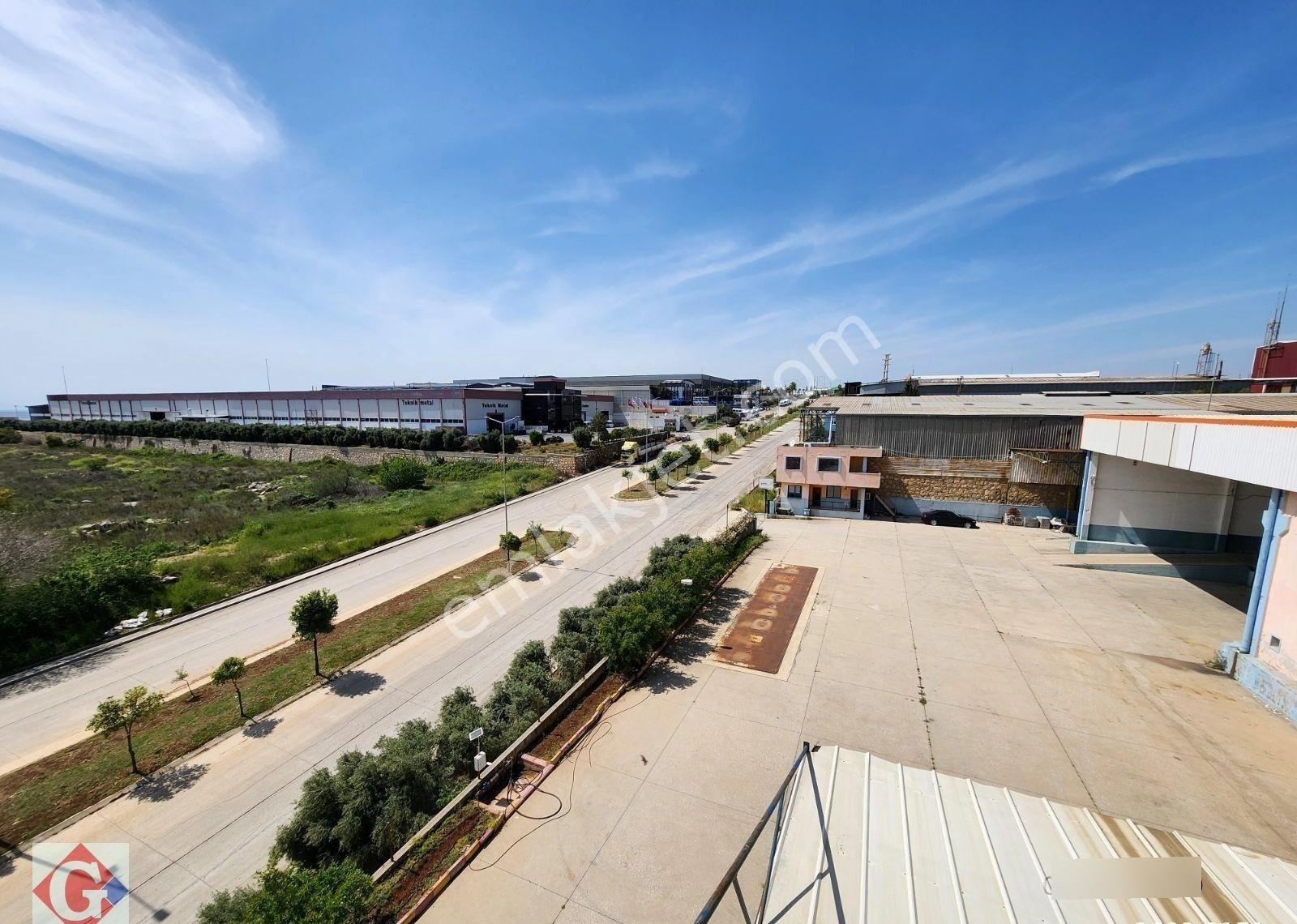 Görgün'den Organize Sanayi Bölgesi'nde 8845m2 Satılık Fabrika - Görsel 30