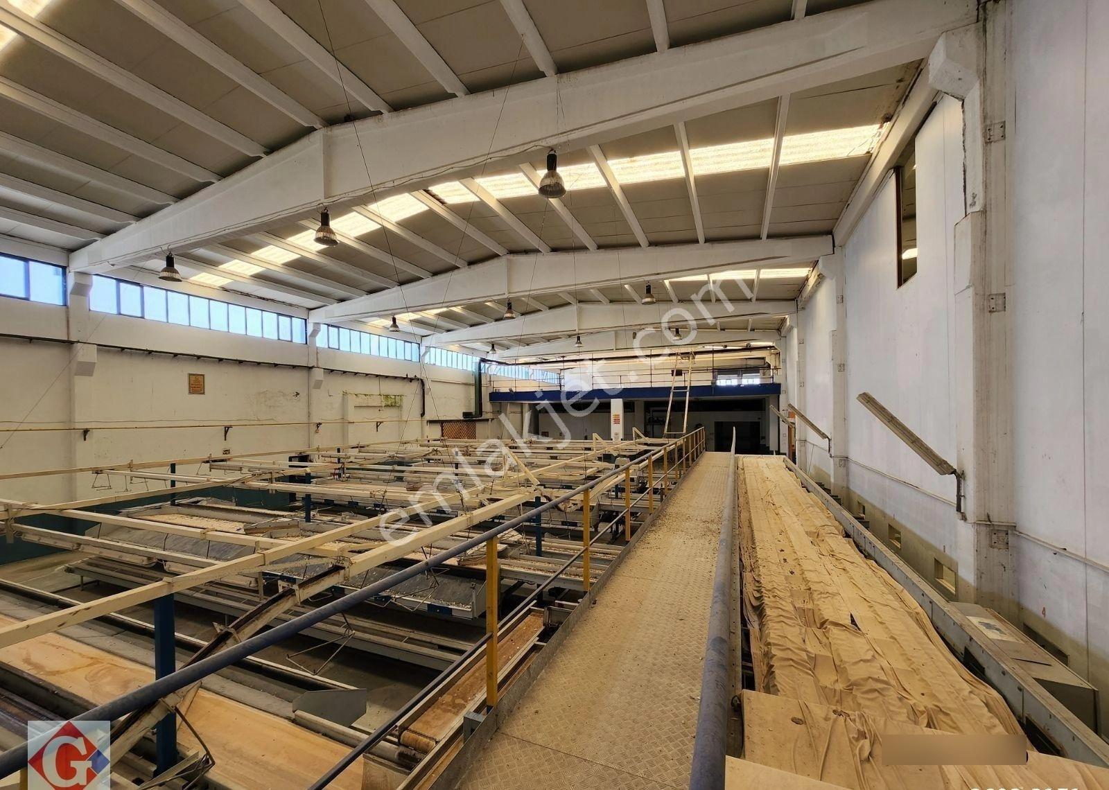 Görgün'den Organize Sanayi Bölgesi'nde 8845m2 Satılık Fabrika - Görsel 19