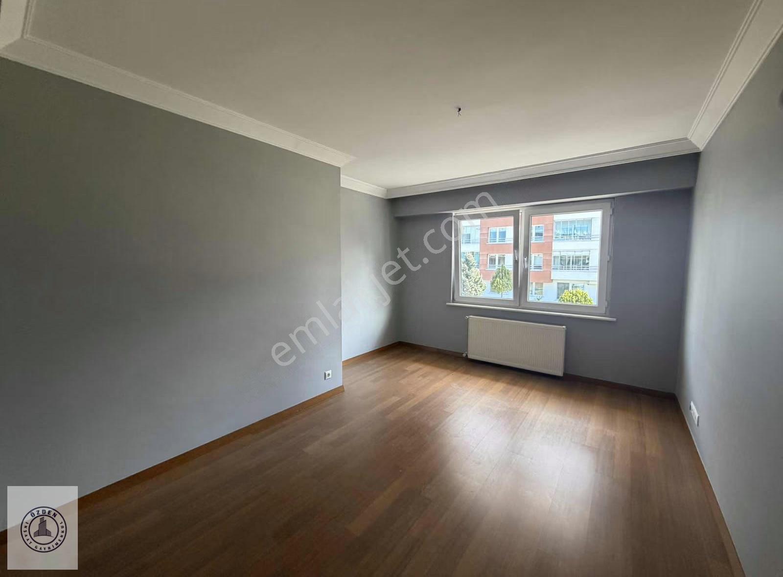 Özden Gayrimenkulden Şehir Merkezinde 3+1 Kiralık Daire - Görsel 11