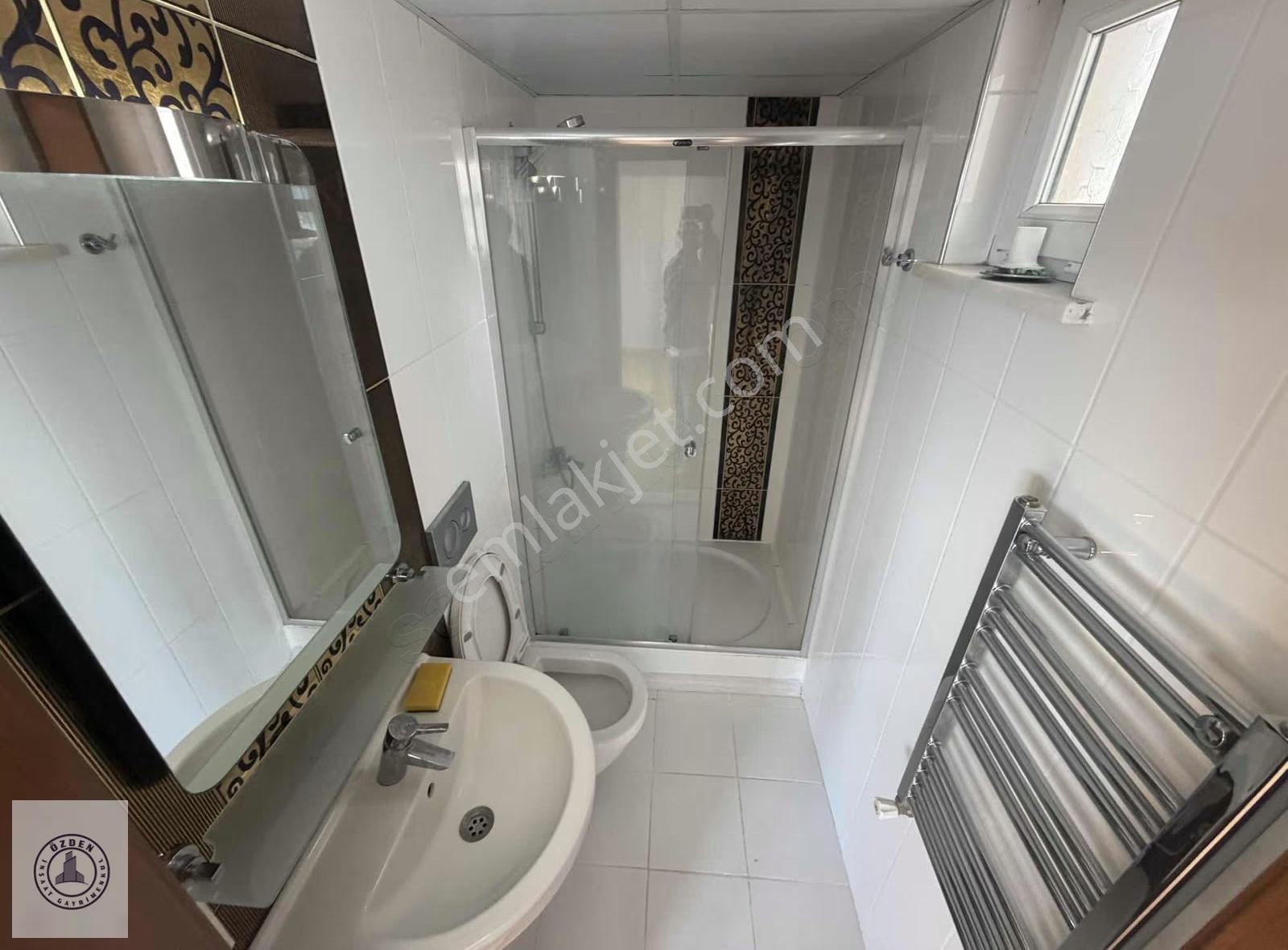 Özden Gayrimenkulden Şehir Merkezinde 3+1 Kiralık Daire - Görsel 6