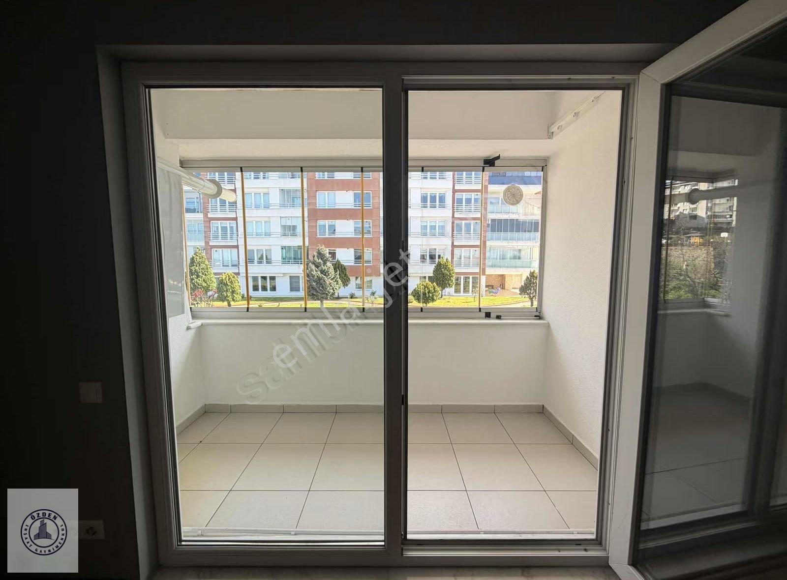Özden Gayrimenkulden Şehir Merkezinde 3+1 Kiralık Daire - Görsel 33