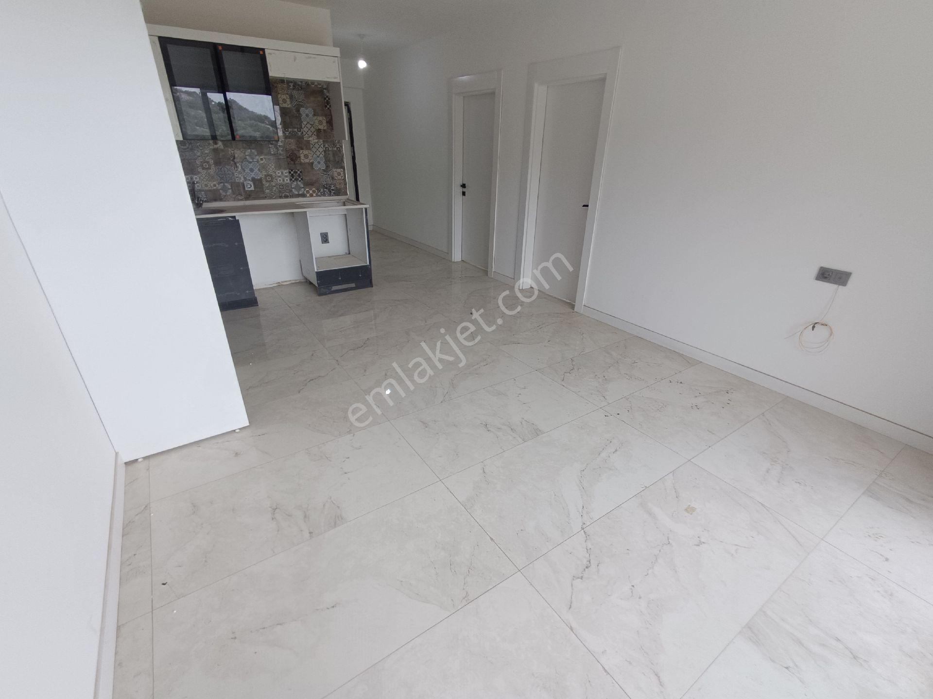 Didim Akbük'te 2+1 Deniz Manzaralı Köşe Daire - Görsel 8