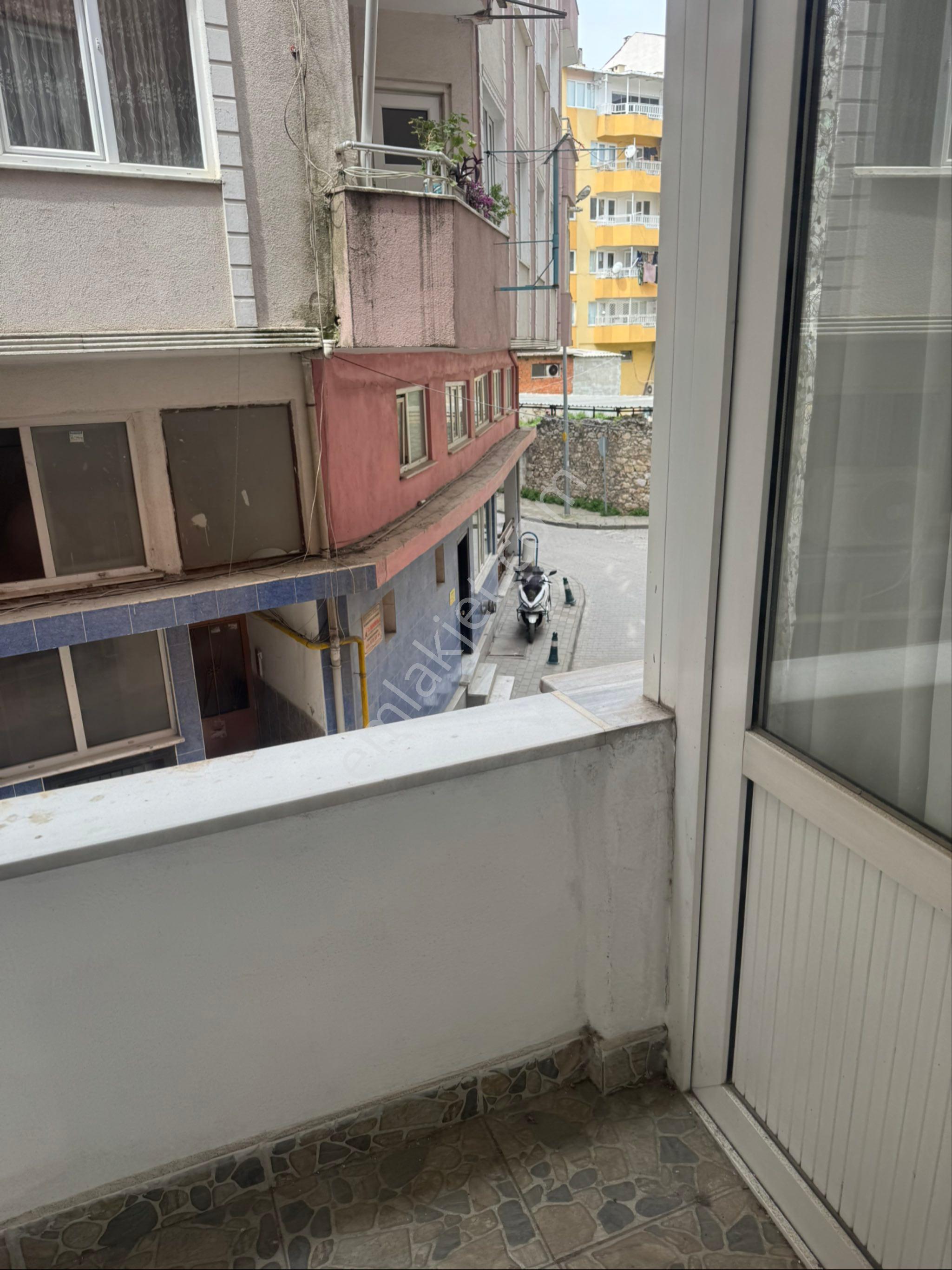 Çarşıda Satılık 3+1 Daire - Görsel 9