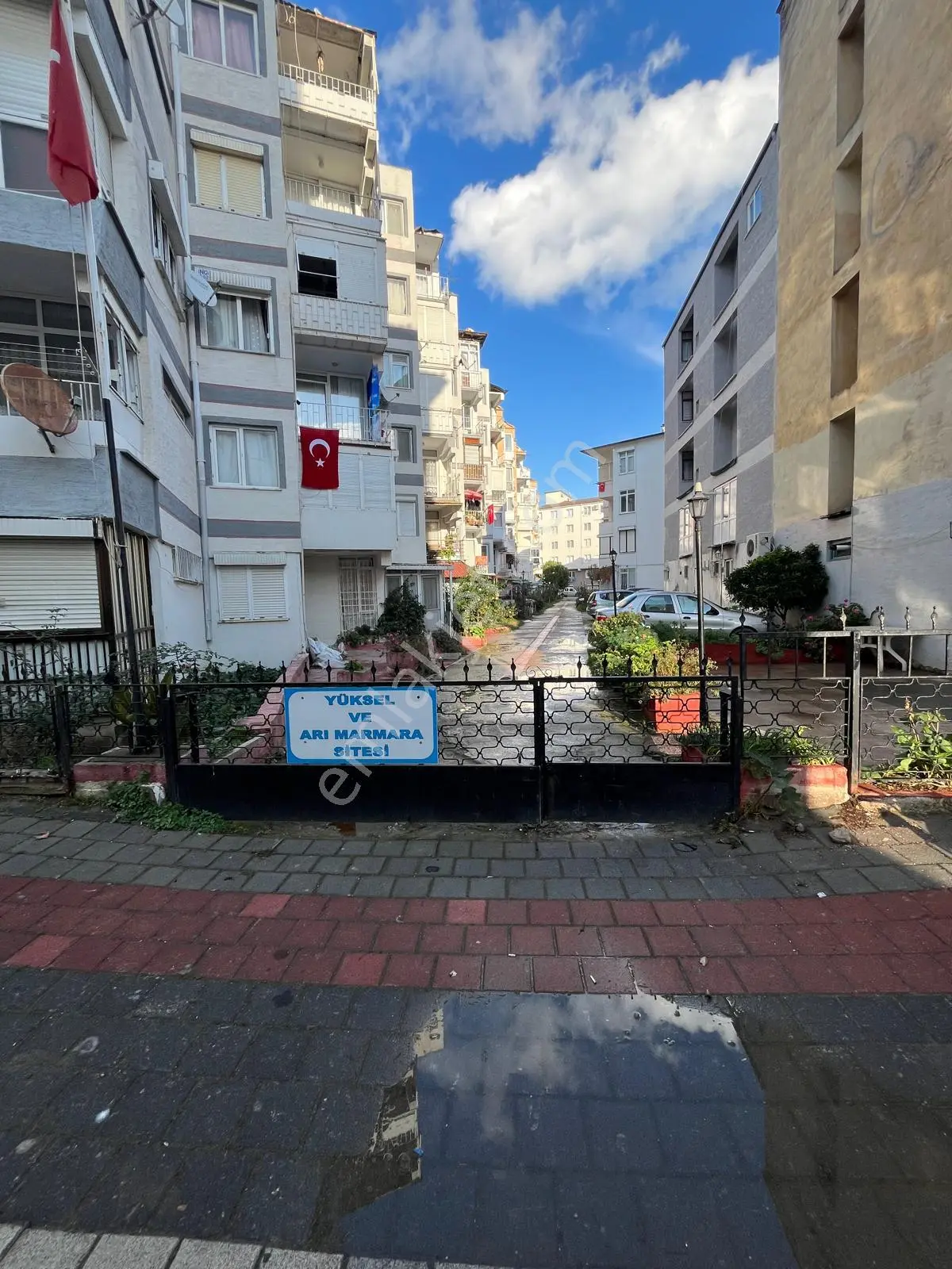 Imk Immobılıen By Berce Küçük Kumla’da Denize Yürüme Mesafesinde Masrafsız 2+1 Satılık Daire