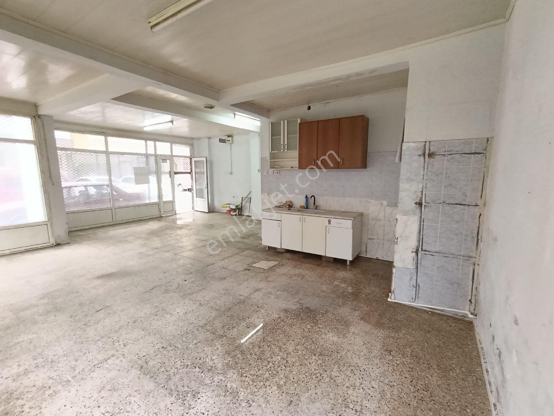 Torbalı Satılık Dükkan 55 M2 - Görsel 4