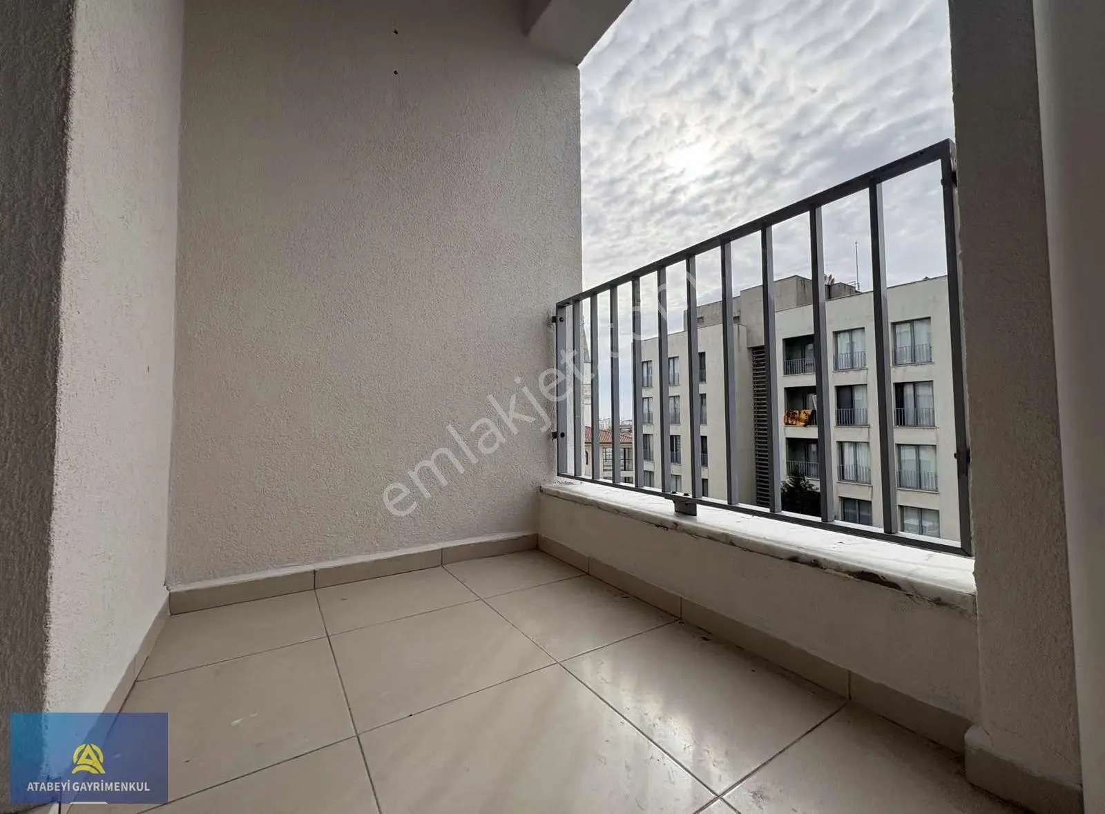 Toki 24.bölgede 2+1 82 M2 1.kat Boş Yeni Boyalı Kiralık Daire - Görsel 3