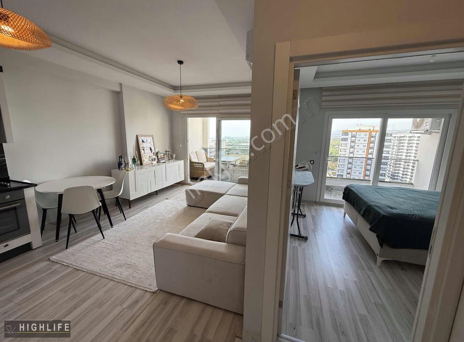 Hıghlıfe'tan 1+1 Deniz Manzaralı Daire Satılık - Görsel 5