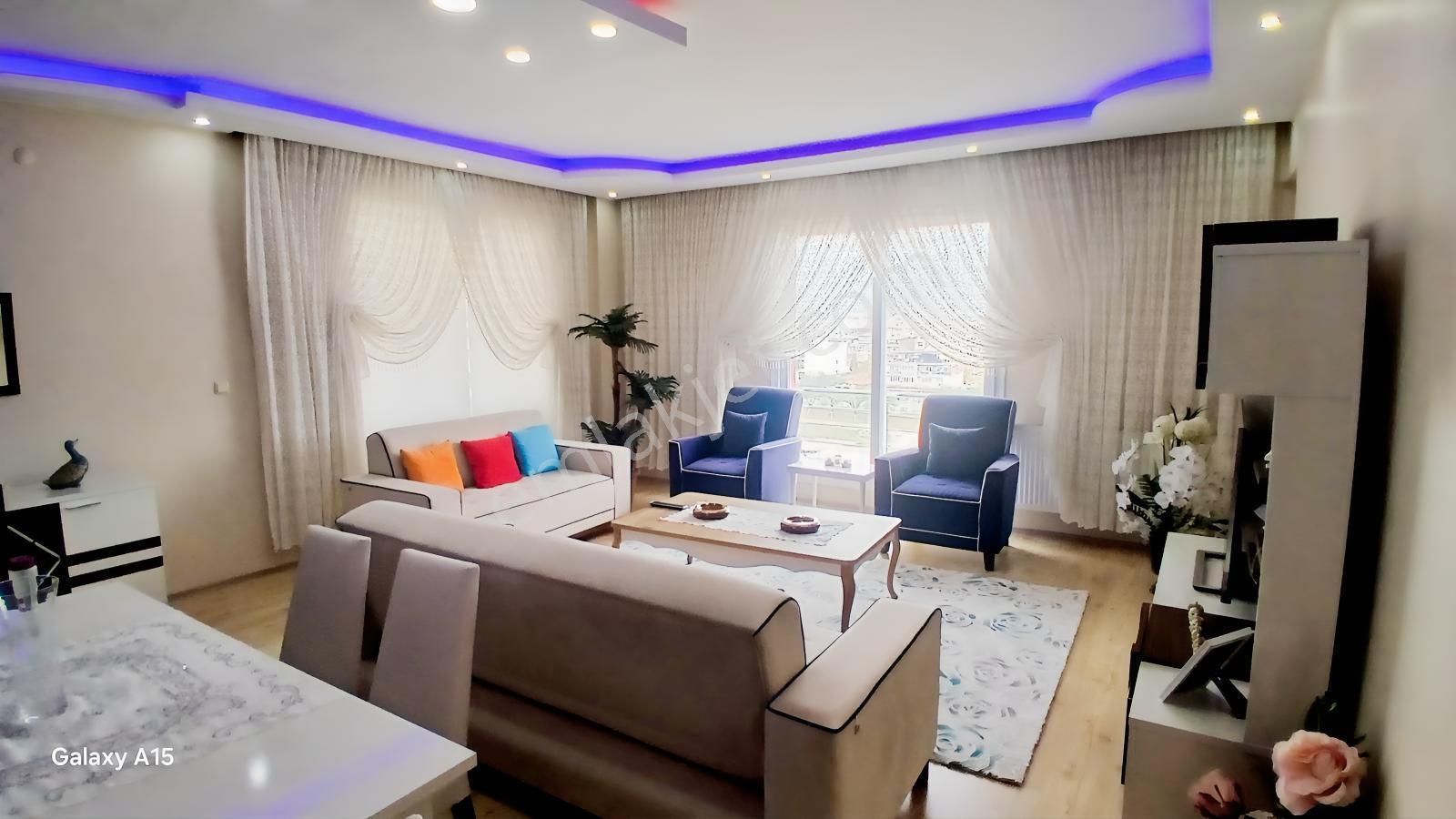 Cumhuriyet'te 218 M² Ve 4+1 Muhteşem Daire - Görsel 28