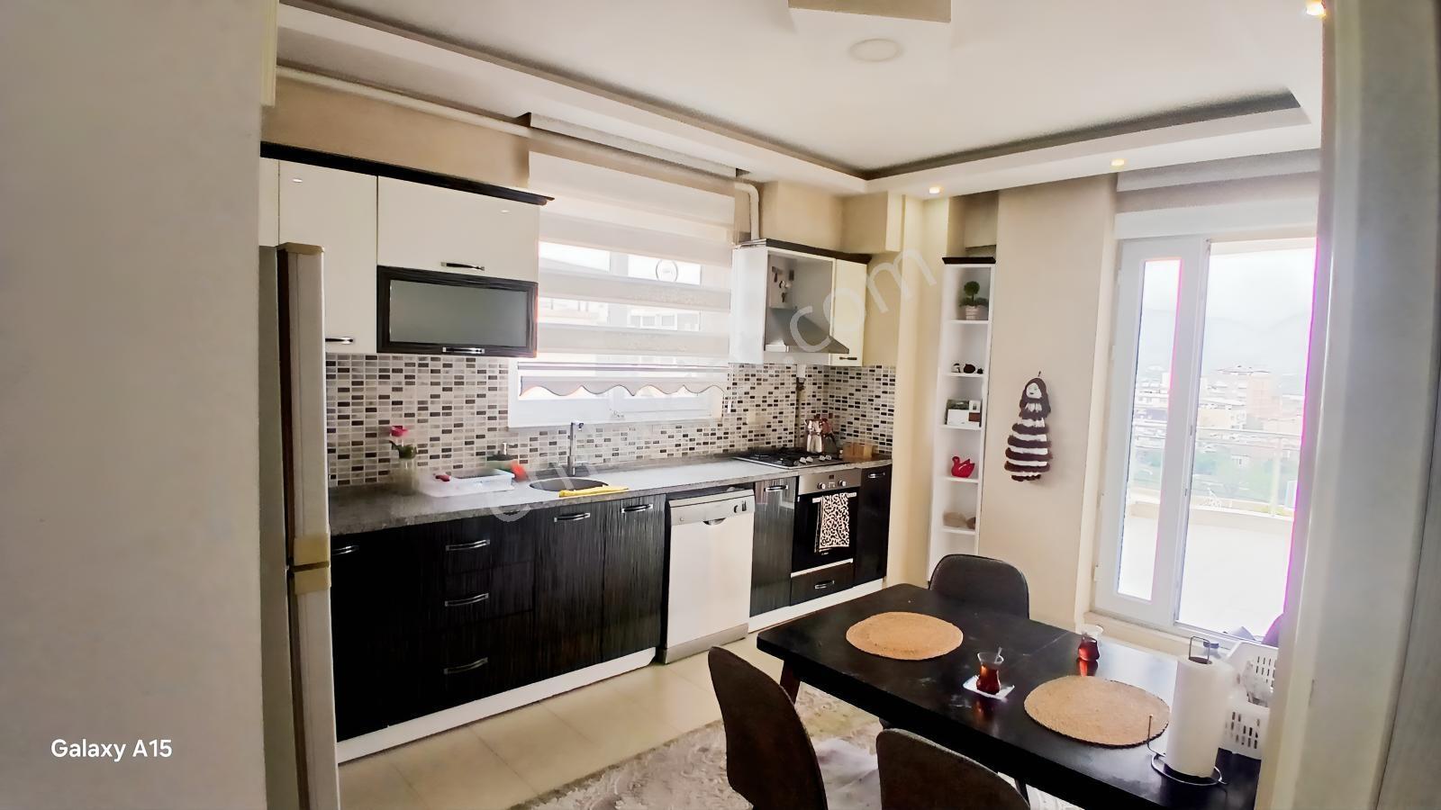 Cumhuriyet'te 218 M² Ve 4+1 Muhteşem Daire - Görsel 25