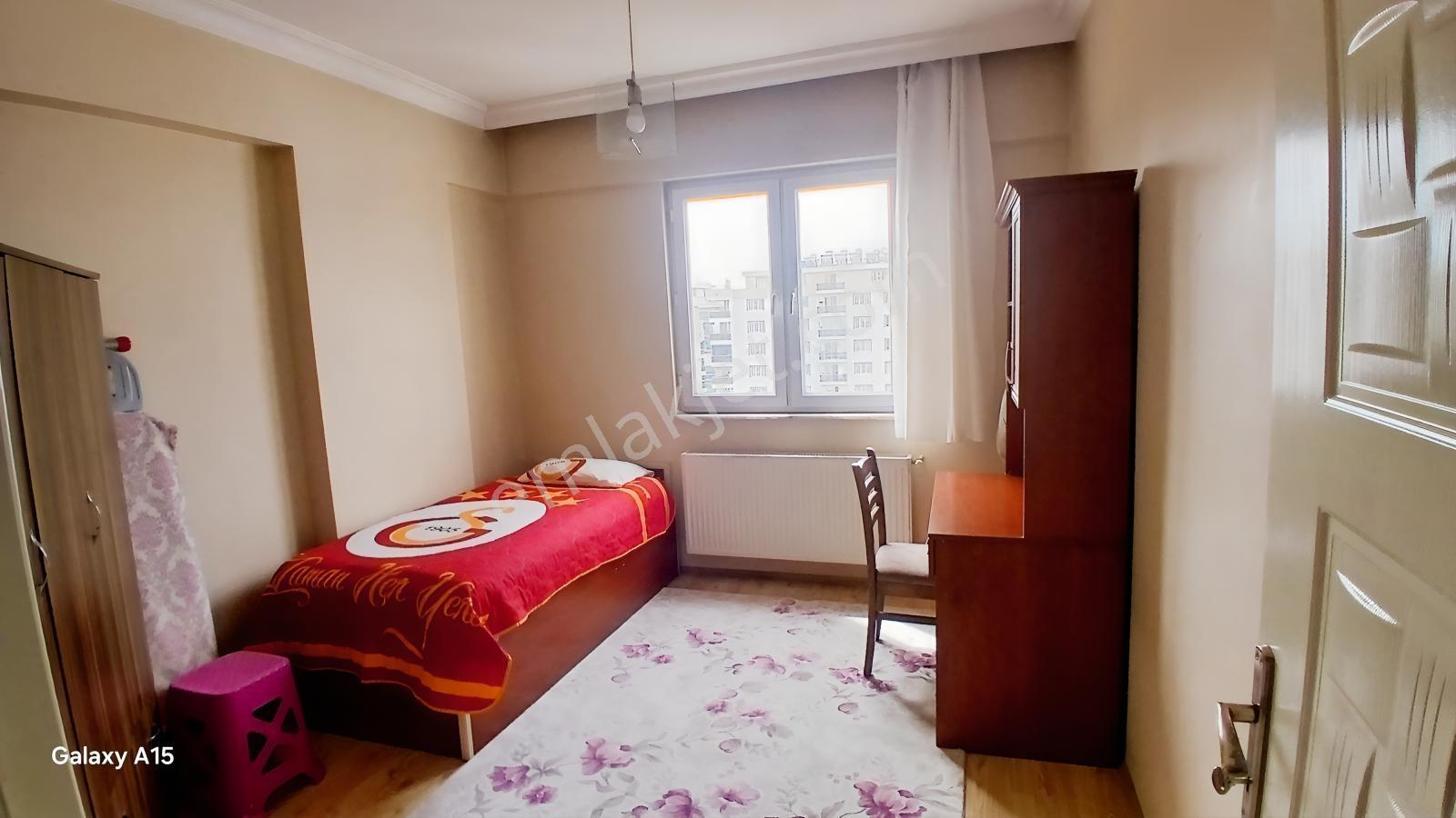 Cumhuriyet'te 218 M² Ve 4+1 Muhteşem Daire - Görsel 6