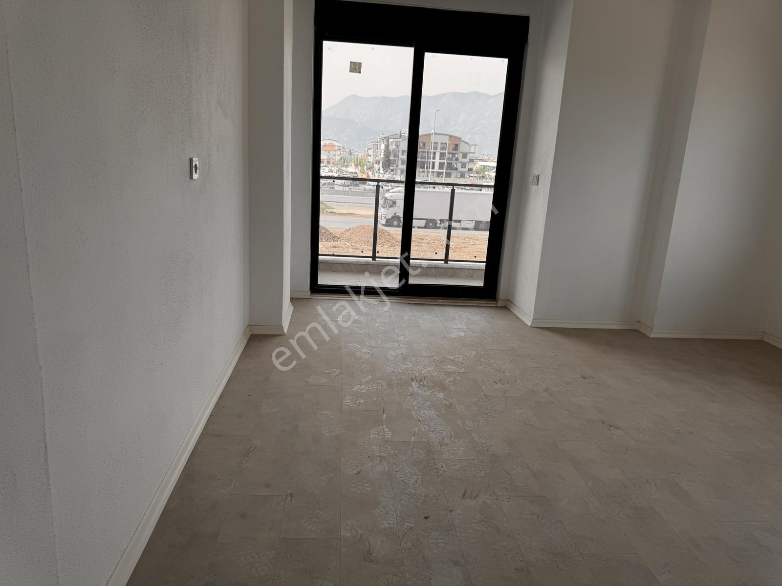 Döşemealtı Yeniköy Devlet Hastanesi Karşısı Kiralık İşyeri - Görsel 4