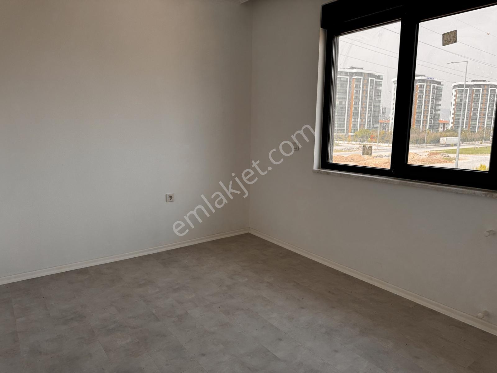 Döşemealtı Yeniköy Devlet Hastanesi Karşısı Kiralık İşyeri - Görsel 23