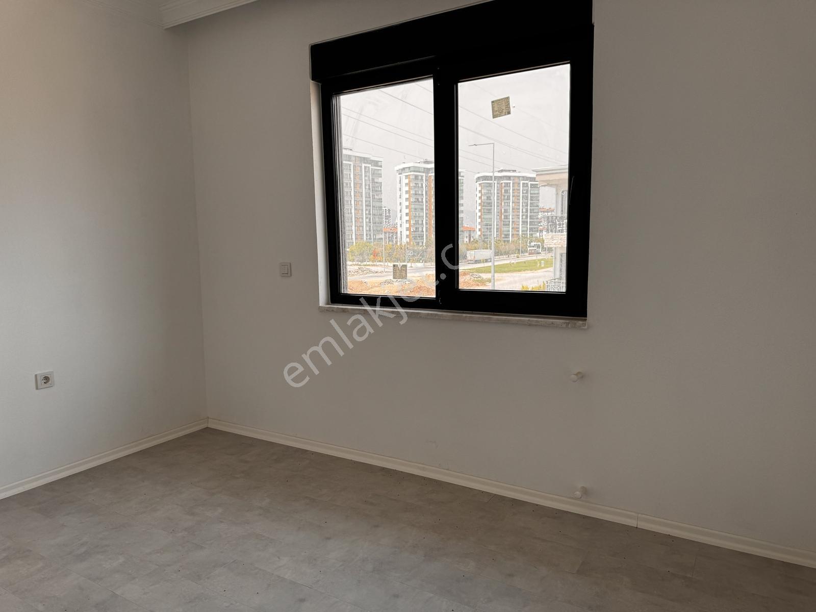 Döşemealtı Yeniköy Devlet Hastanesi Karşısı Kiralık İşyeri - Görsel 14