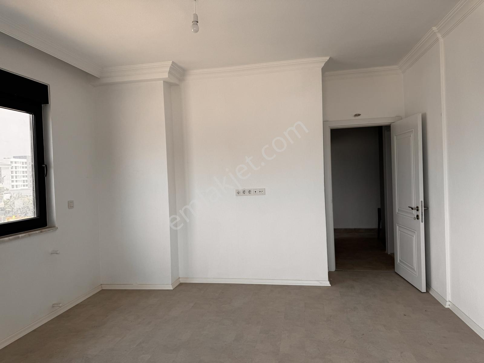 Döşemealtı Yeniköy Devlet Hastanesi Karşısı Kiralık İşyeri - Görsel 3