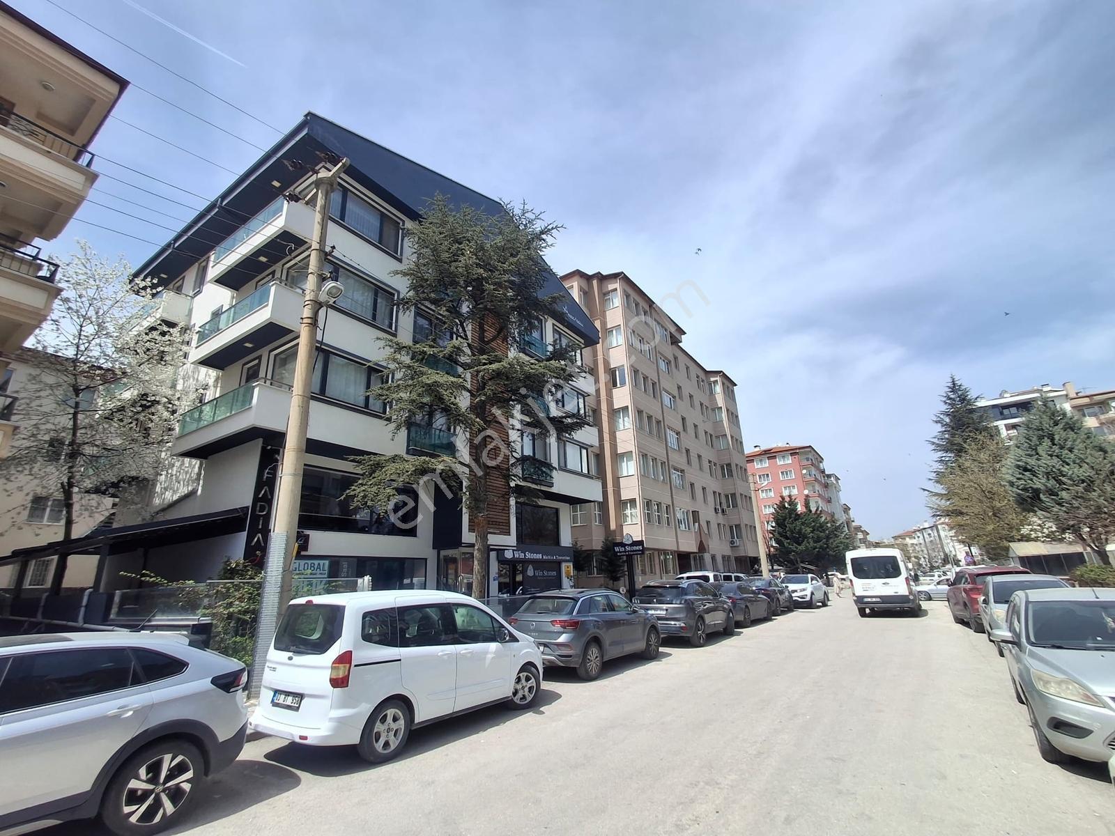 Fırsat.!! Şehir Merkezinde Yatırımlık-afjetli Eşyalı 1+1 Daire - Görsel 31