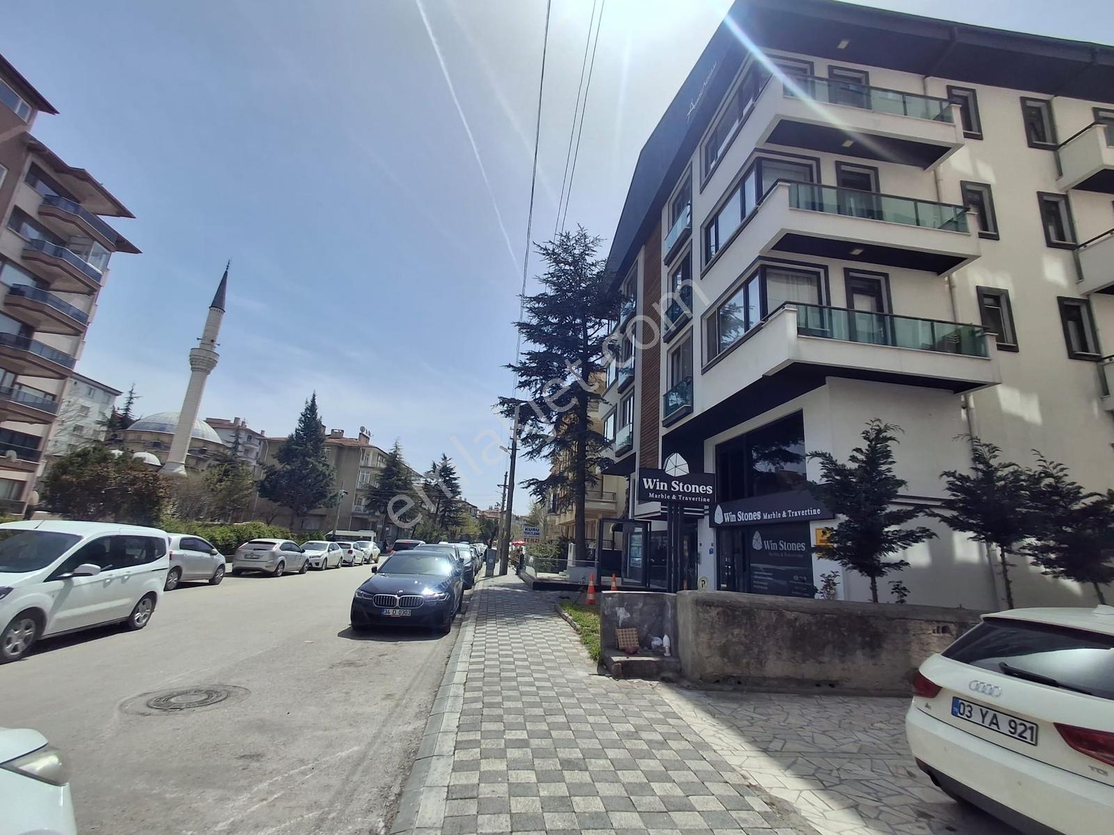 Fırsat.!! Şehir Merkezinde Yatırımlık-afjetli Eşyalı 1+1 Daire - Görsel 20