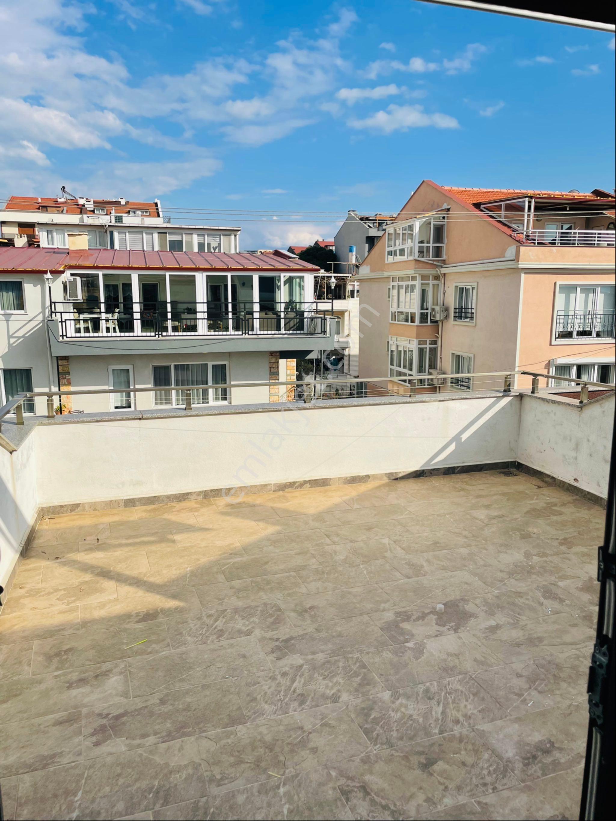 Denize 50 Metre Mesafede Deniz Manzaralı Geniş Dubleks Daire - Görsel 14