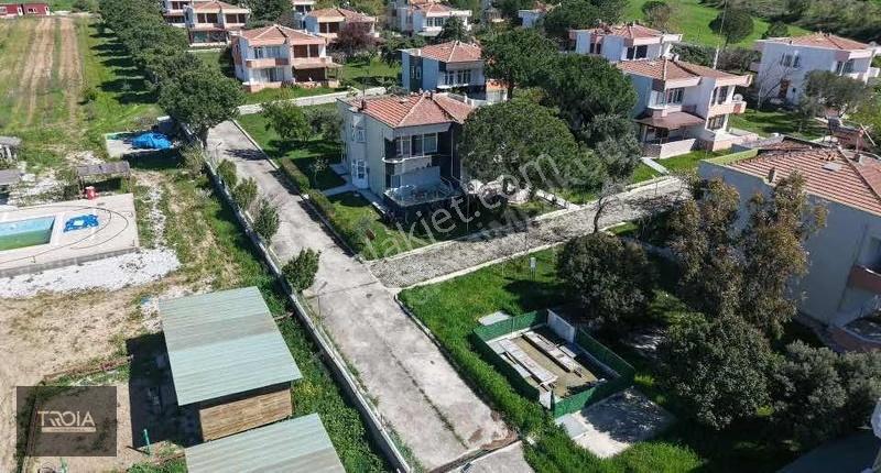 Denize Sıfır | Özel Plajlı 3+1 Villa - Görsel 5