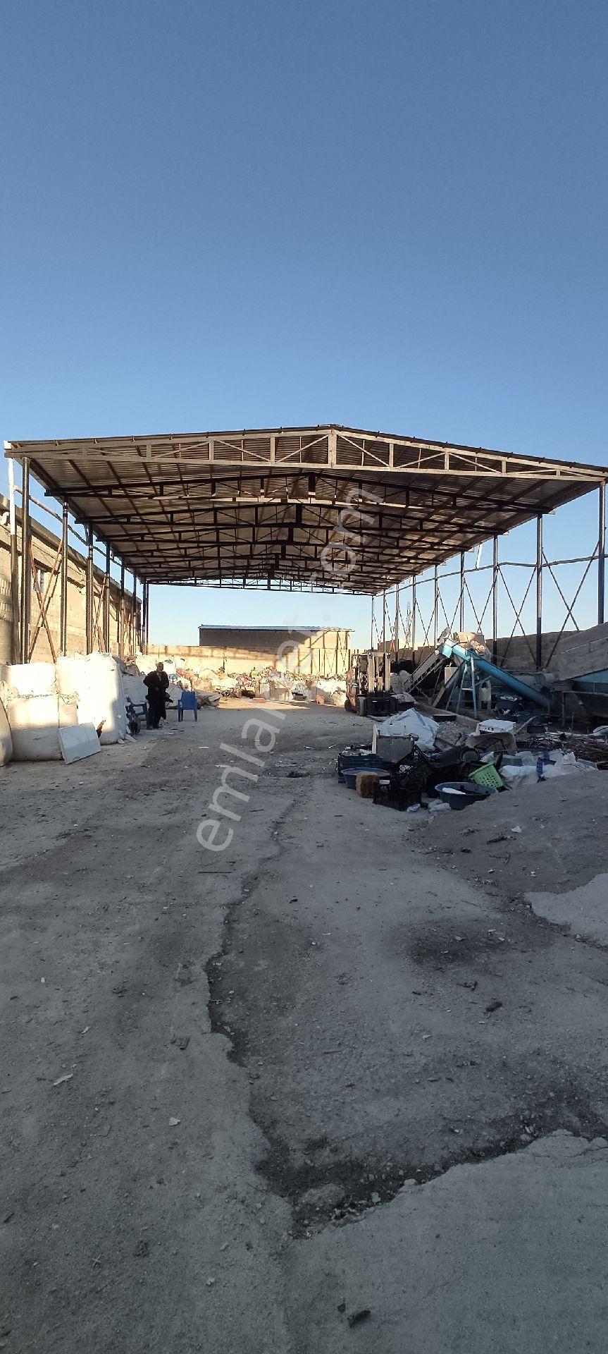 Satılık İşyeri 909 Mt² Aksçamrscit De