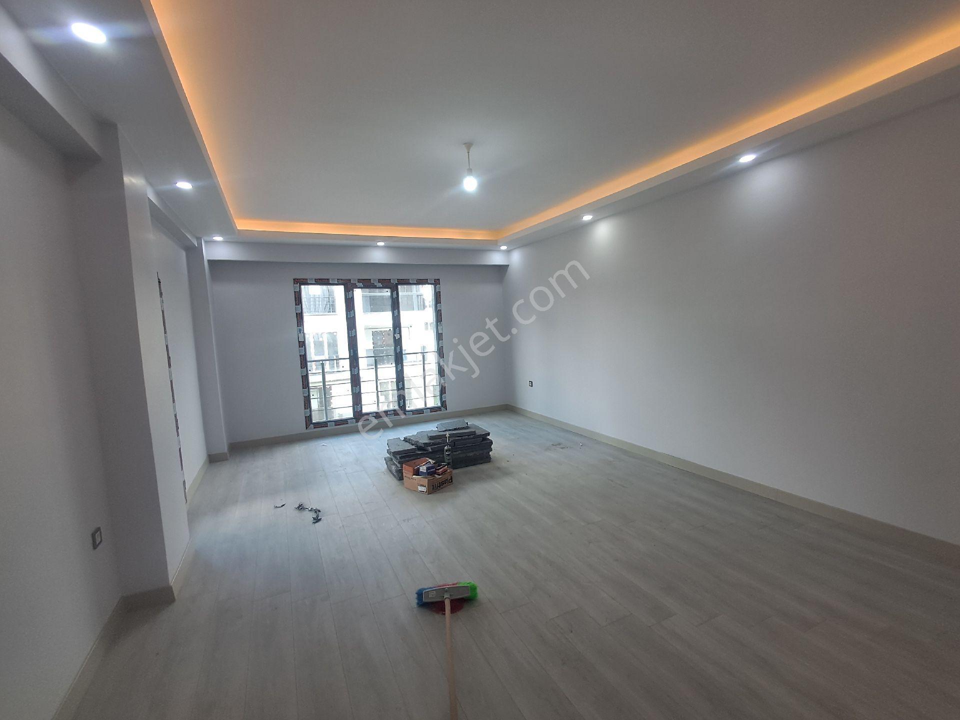Ekşioğlu'ndan Tekirdağ Süleymanpaşa Atatürk Mahallesi 3+1 Satılık Daire