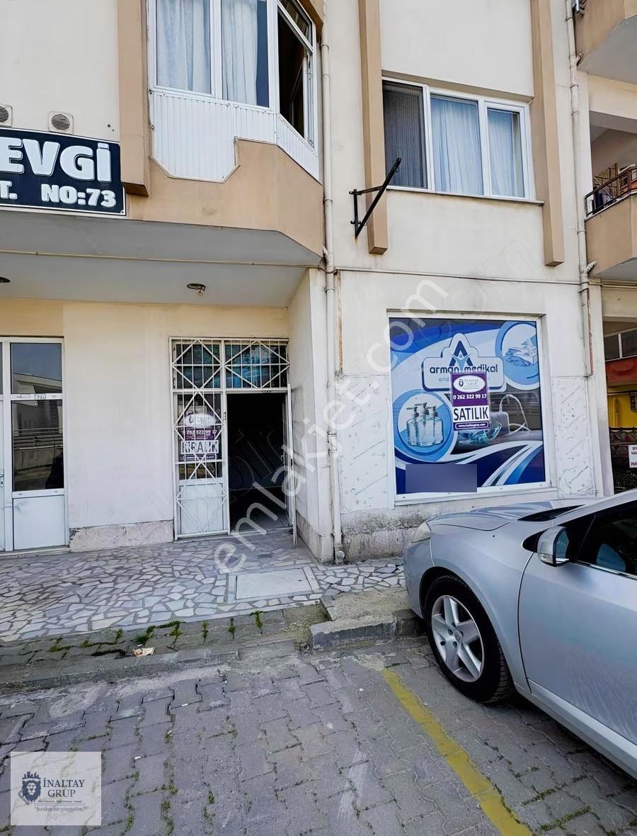 Gölcük Yüzbaşılarda D 130 Karayoluna Cepheli Satılık İşyeri.. - Görsel 9