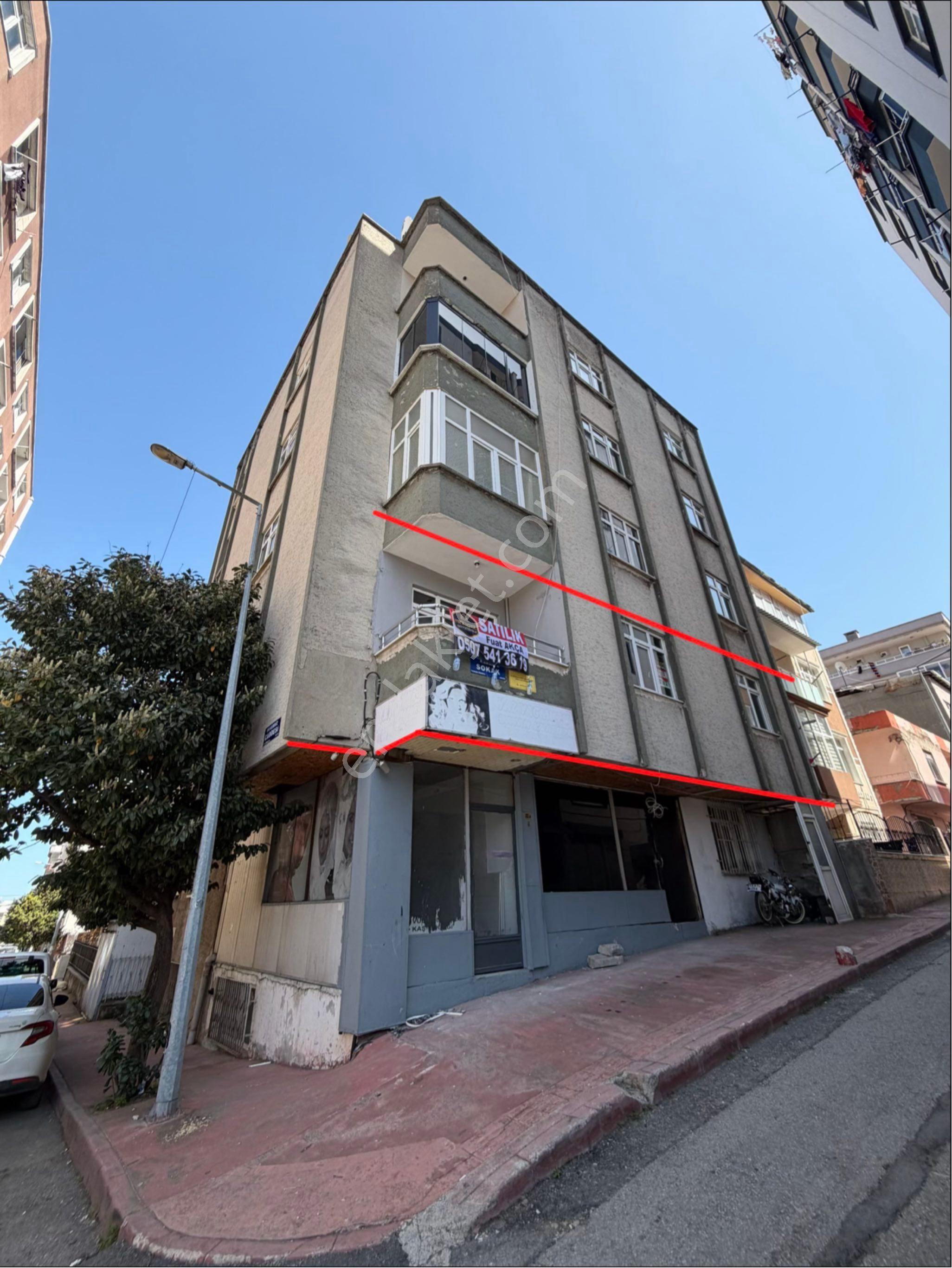 Yenidoğanda Gebi Caddesine Cephe Satılık 3+1 Daire