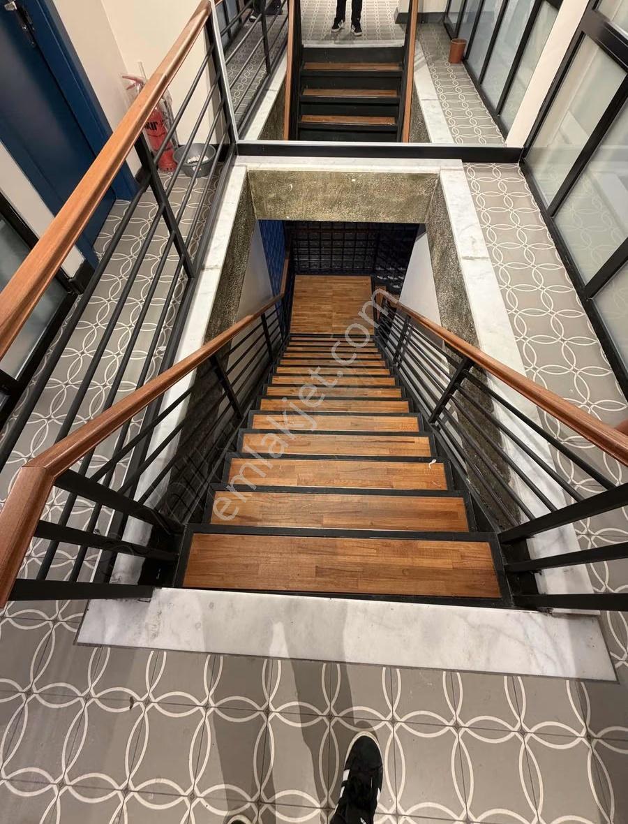 Merkez Mah. Kiralık 550 M2 Düz Giriş 3 Katlı İş Yeri Kepenkli - Görsel 7