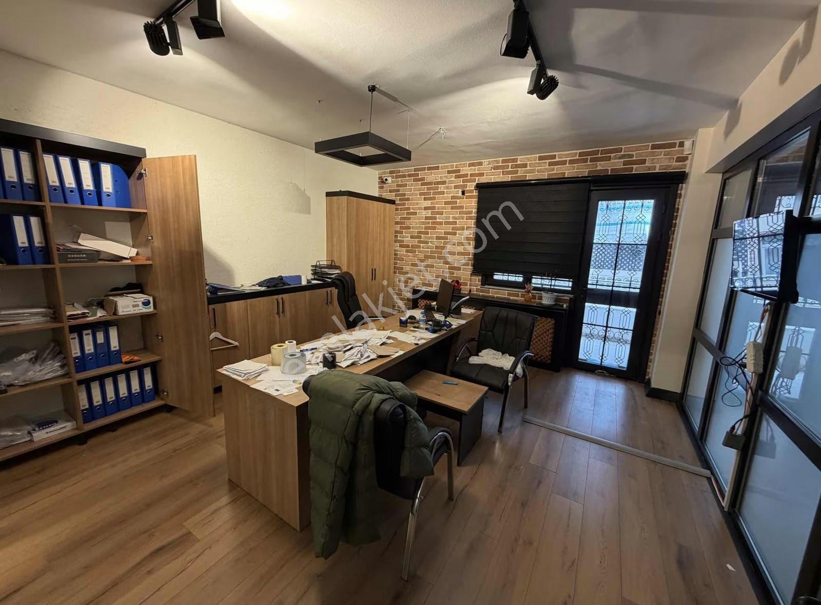 Merkez Mah. Kiralık 550 M2 Düz Giriş 3 Katlı İş Yeri Kepenkli - Görsel 21