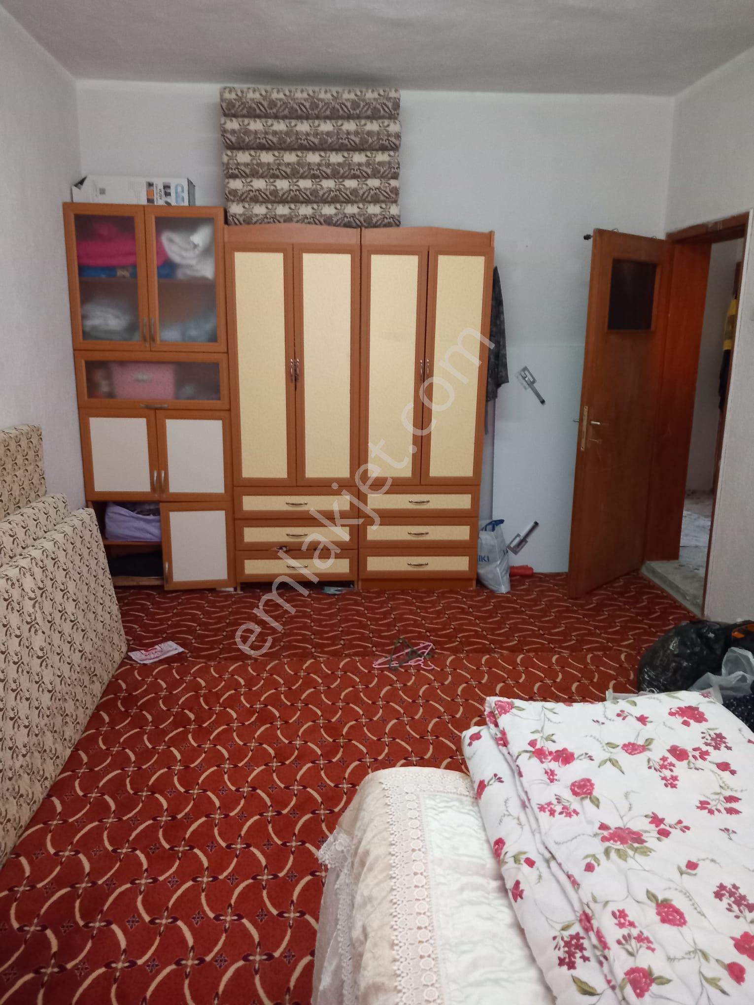 Karaaslan Mah 2.5 Katlı 3 Daireli Müstakil Ev - Görsel 23