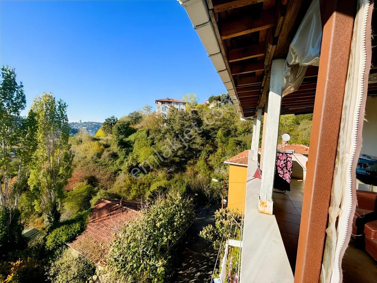 Beykoz Yenimahalle'de 376m² Arsa Üzerinde 5 Daireli Bina - Görsel 4