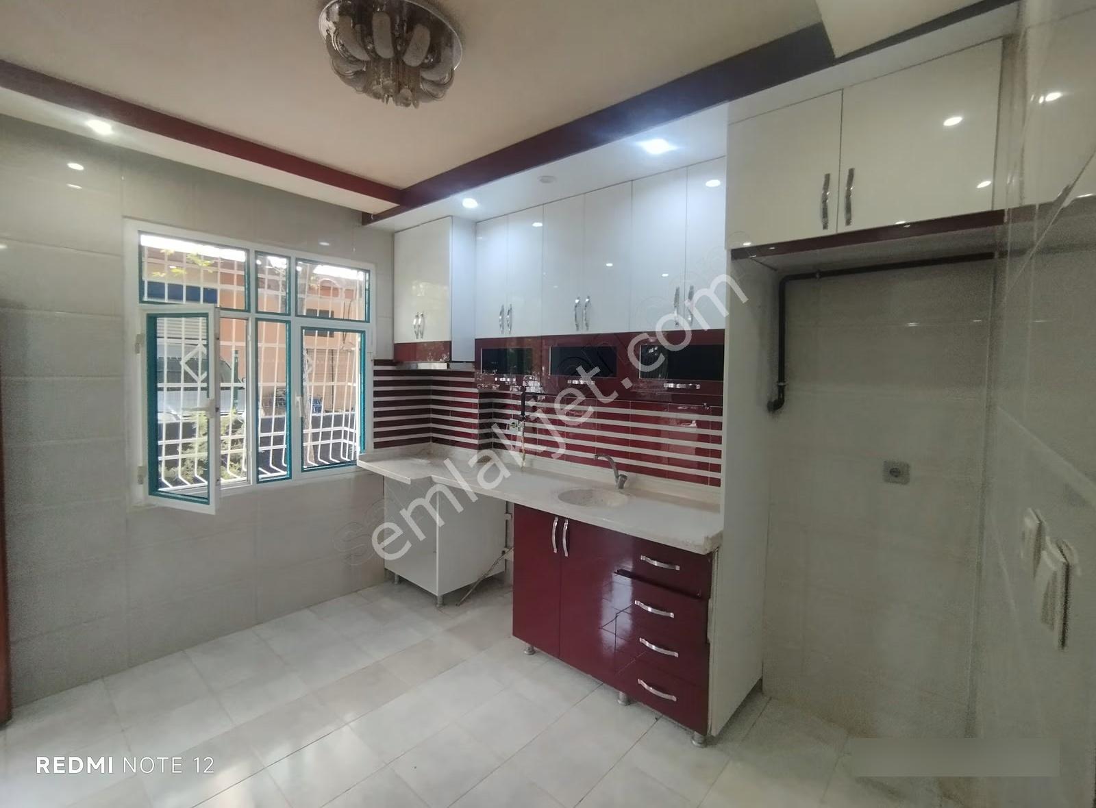 Selahatin Eyyubi Mah 3+1 Kiralık 140 M Ful Yapılı Daire