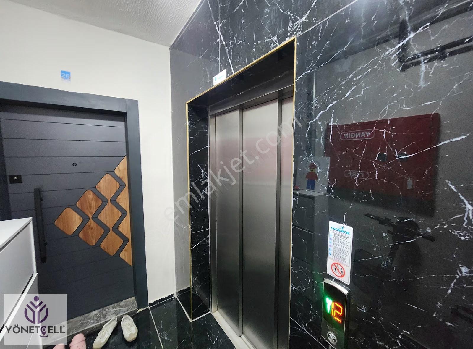 Yönetcell'den Hemdem Saray Evlerinde Çatı Katı Kiralık 1+1 Daire - Görsel 13