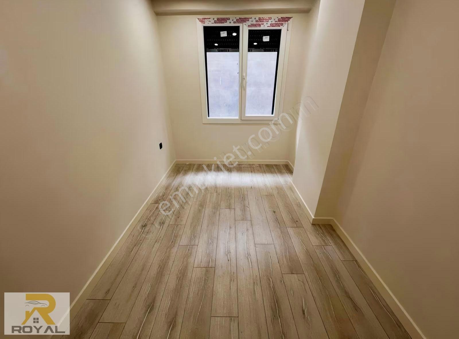 Royal'den Halkalı Merkez Mah'de 2+1 Lüks Yapılı Ekstralı Daire - Görsel 16