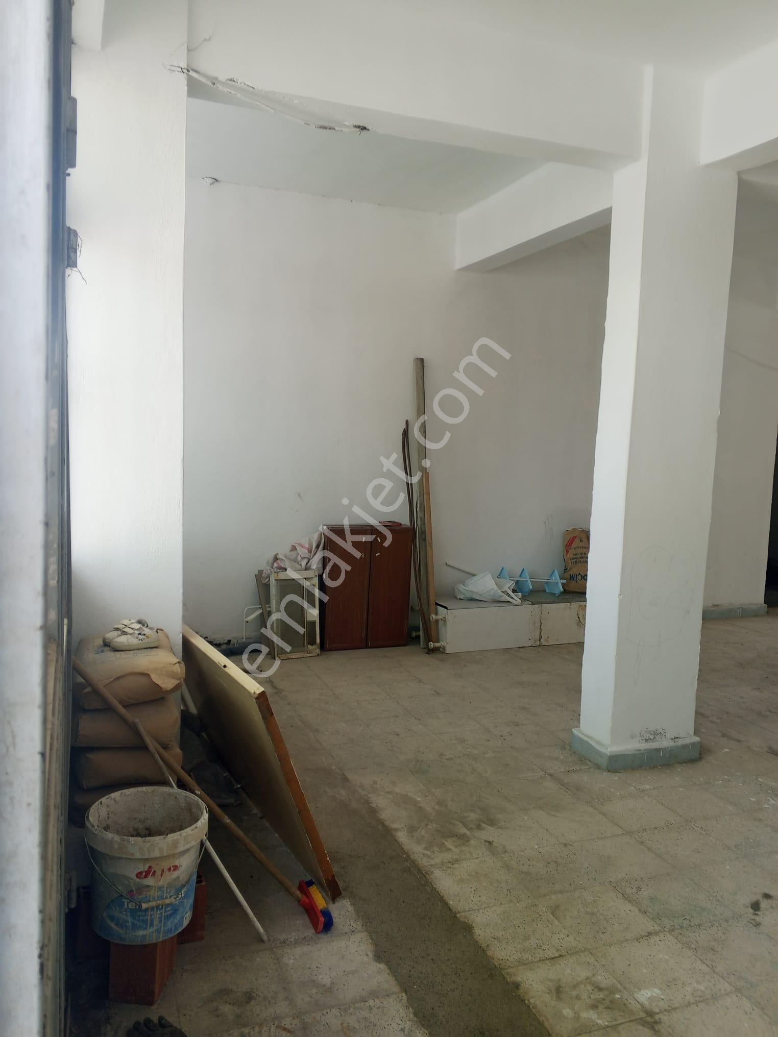 Adalet Gold Group Emlak'tan Kiralık Dükkan Depo Merkezin Göbeğinde Uygun Fiyata - Görsel 6