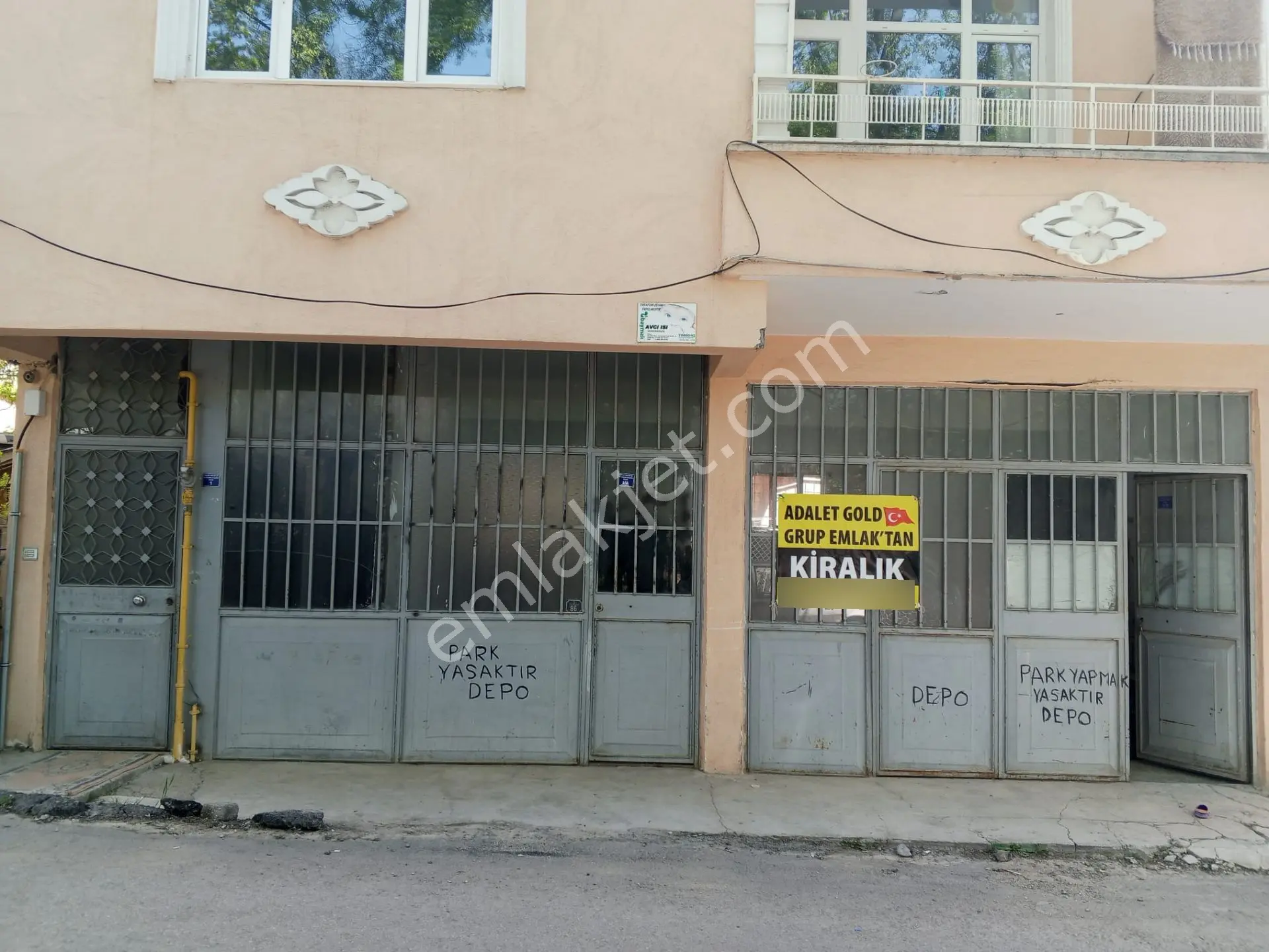 Adalet Gold Group Emlak'tan Kiralık Dükkan Depo Merkezin Göbeğinde Uygun Fiyata - Görsel 2