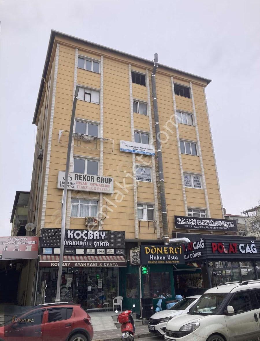 İstasyon Caddesi Üzeri Eşyalı Ve Eşyasız