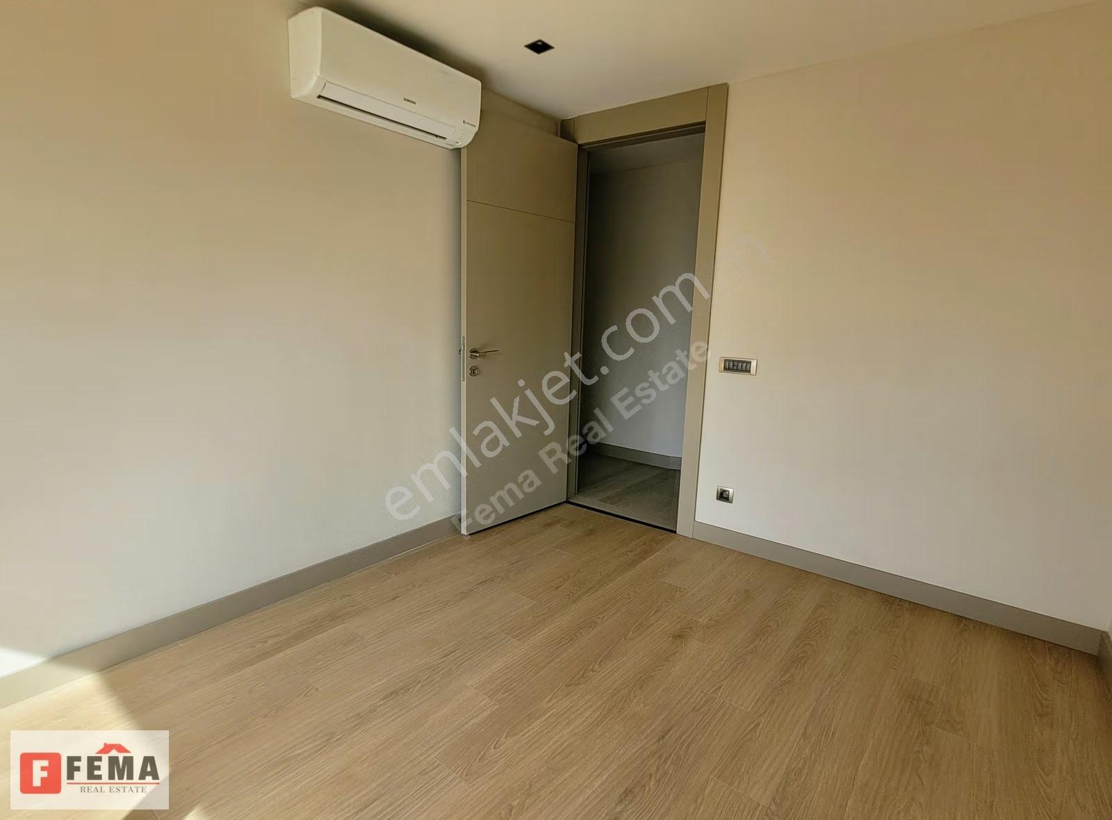 Denize Sıfır Satılık 4+1 Daire - Vatandaşlığa Uygun- For Sale - Görsel 29