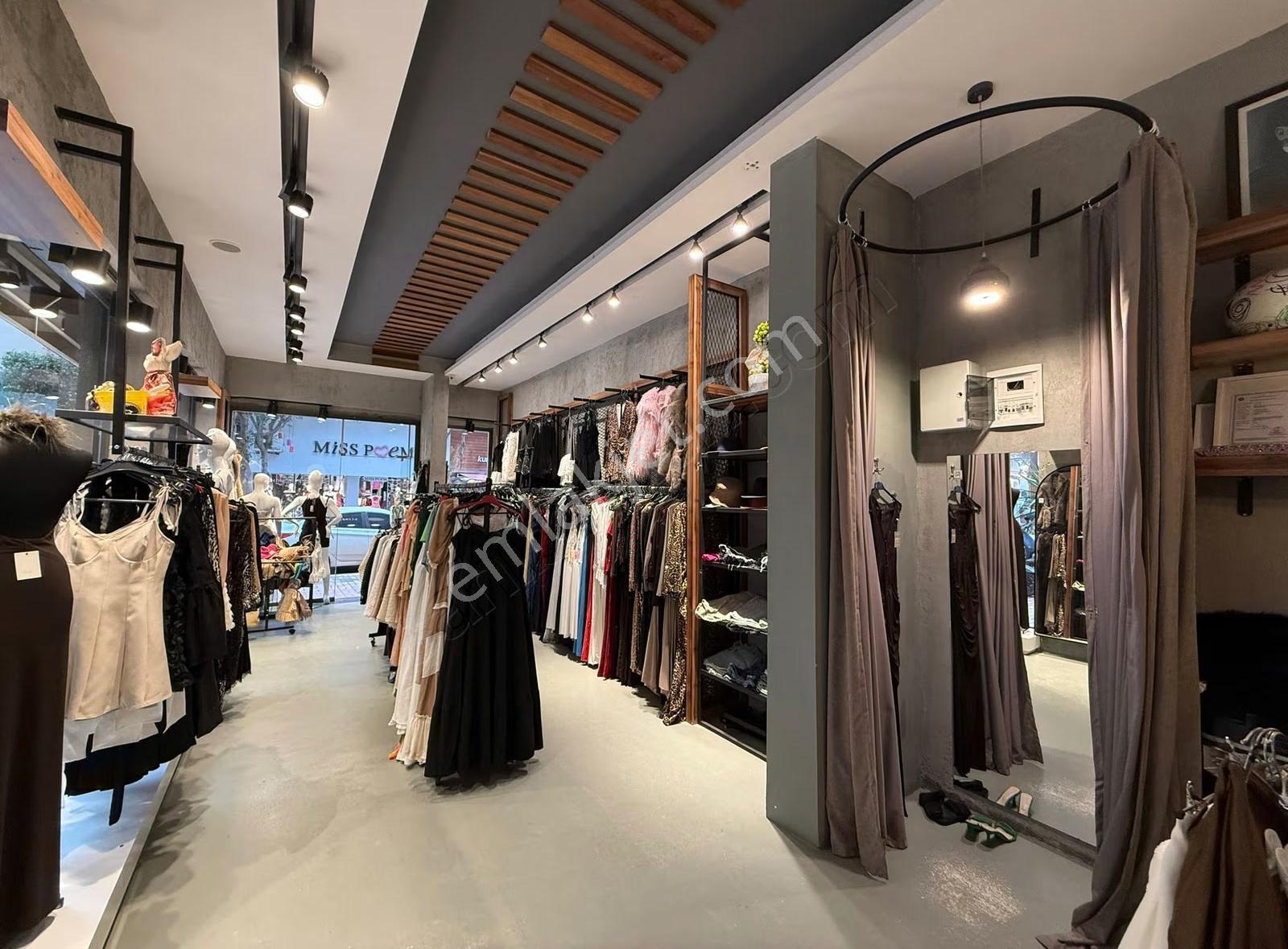 Alanya Merkezde Devren Kiralık Dükkan - 100m² - Hazır Sistem! - Görsel 3