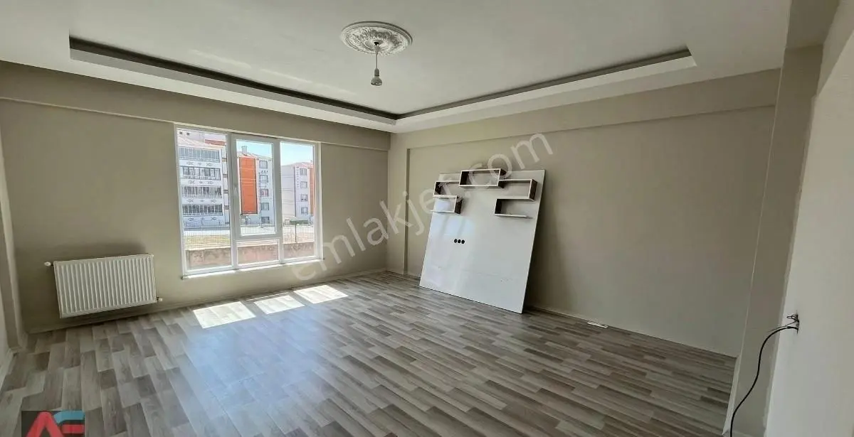 Gölemende Süper Geniş 3+1 Kiralık Daire - Görsel 2