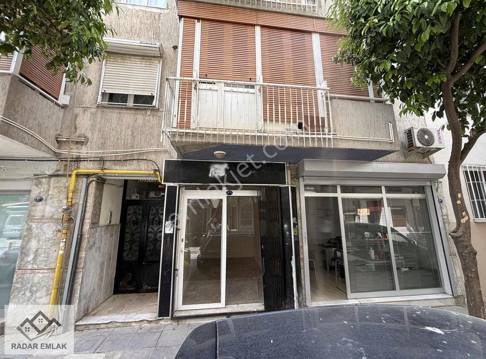 Alsancak Gazi Hastanesi Yakını 12 M2 Satılık Dükkan