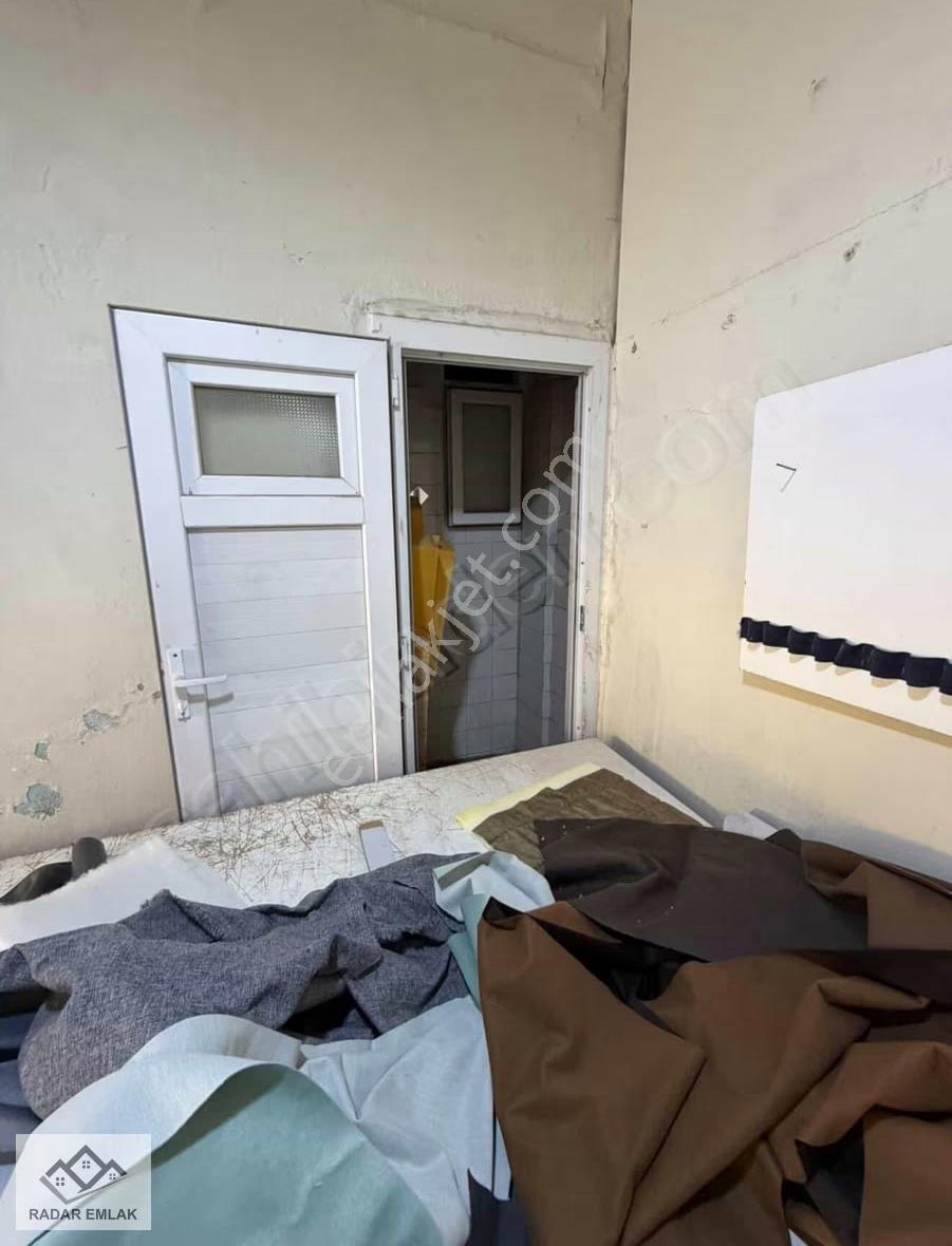 Karabağlar Yıldız Caddesinde Tabela Değeri Yüksek Satılık Dükkan - Görsel 3