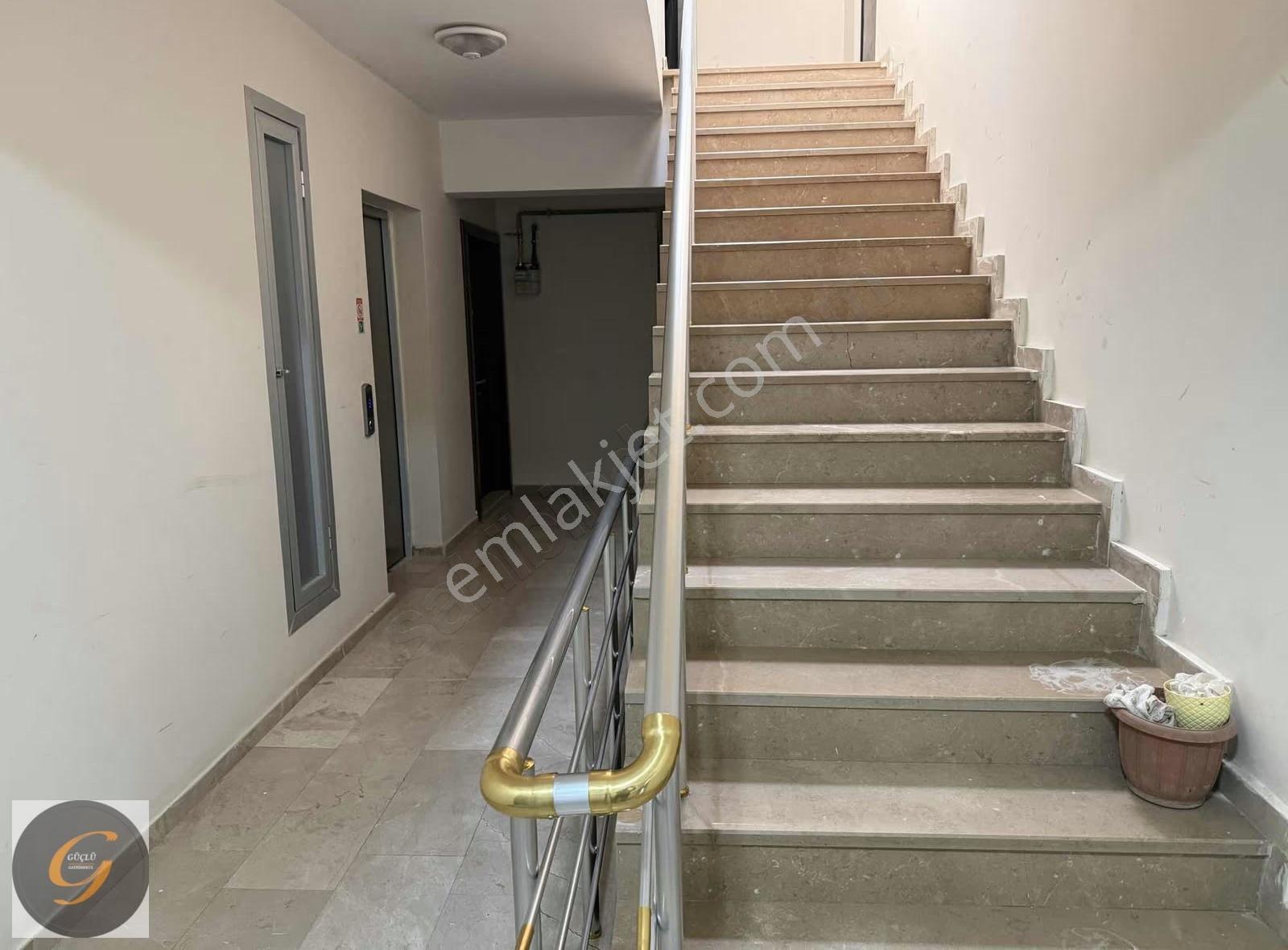 Yenice Merkezde Asansörlü 3+1 Arakat Kiralık Daire - Görsel 11