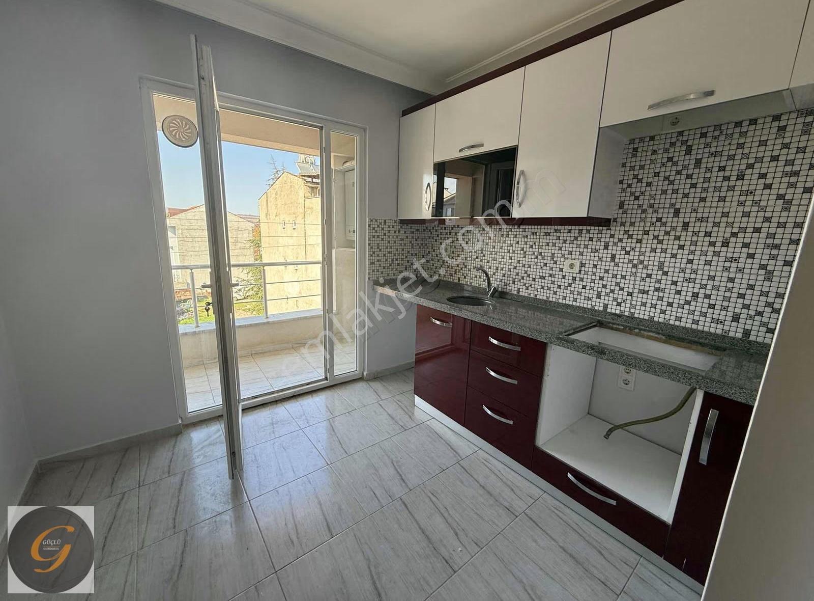Yenice Merkezde Asansörlü 3+1 Arakat Kiralık Daire - Görsel 17