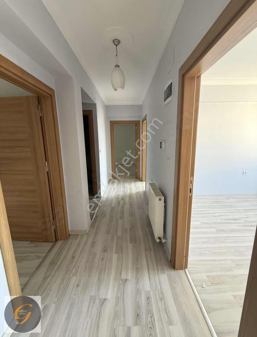 Yenice Merkezde Asansörlü 3+1 Arakat Kiralık Daire - Görsel 12